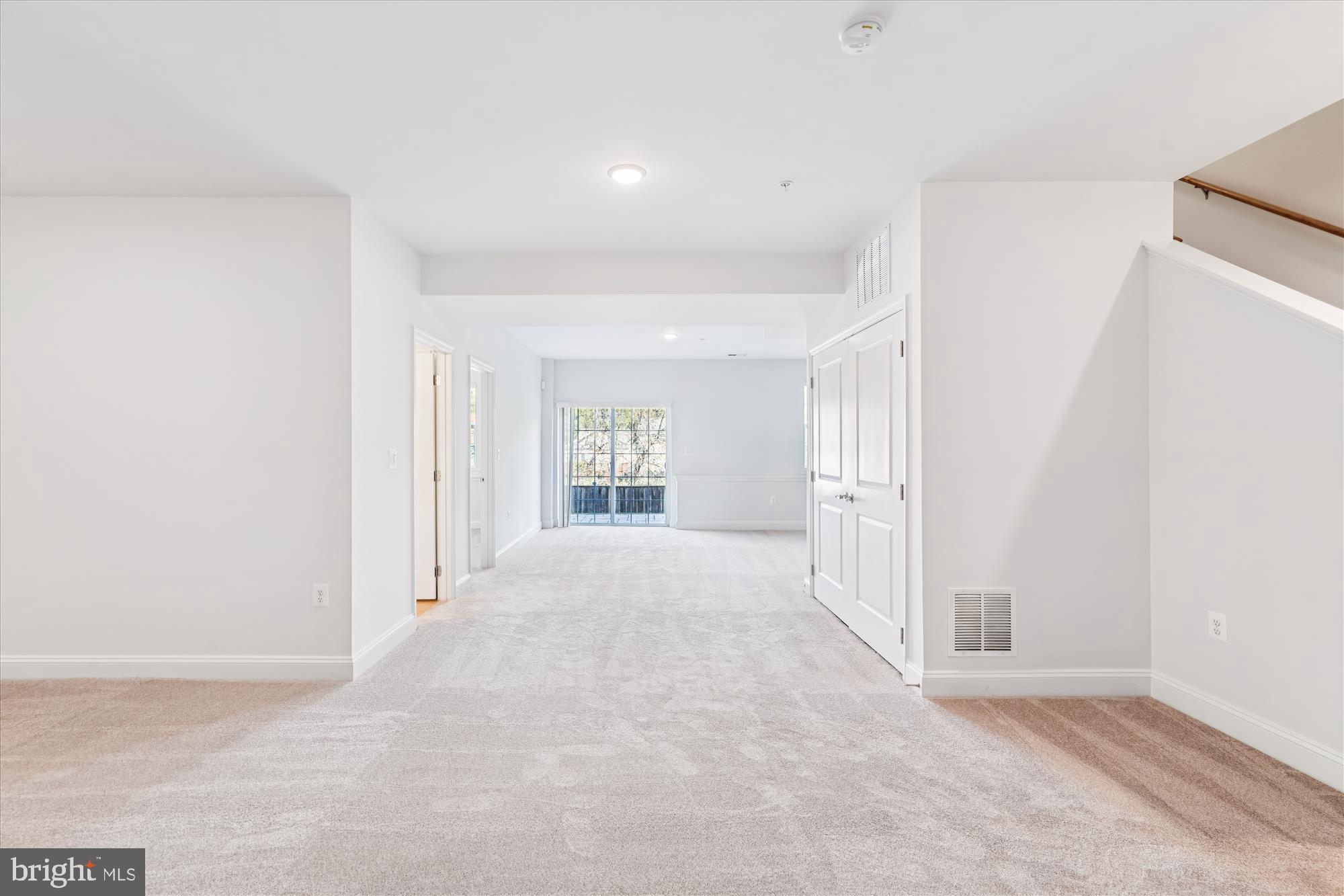 RIVERDALE HEIGHTS - Residential