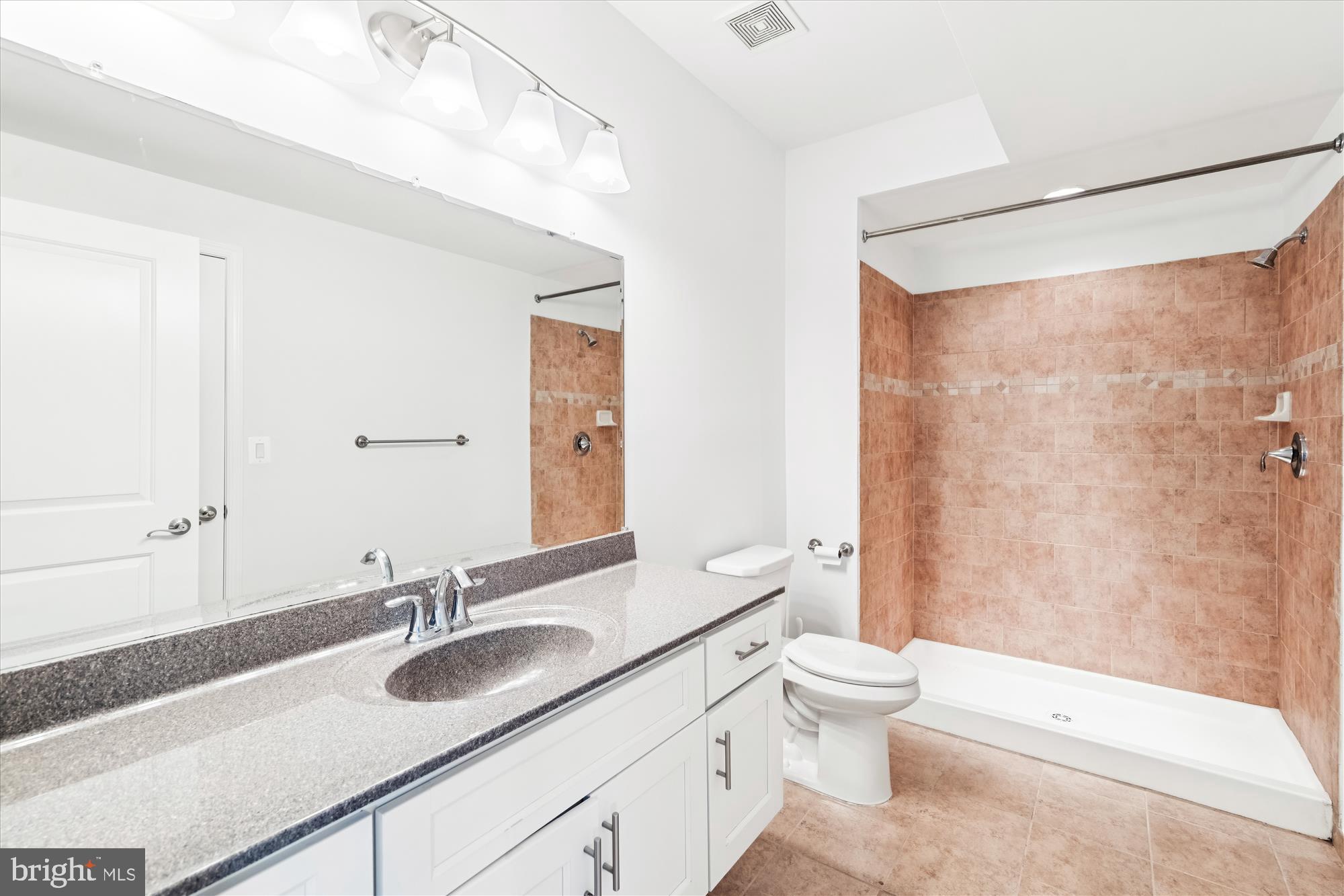 RIVERDALE HEIGHTS - Residential