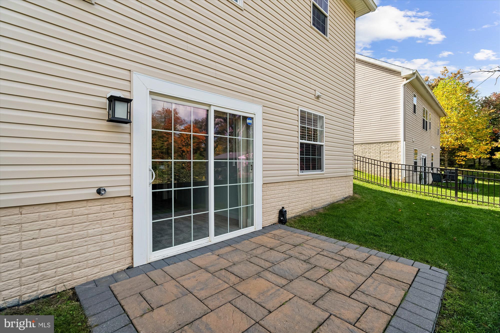 RIVERDALE HEIGHTS - Residential