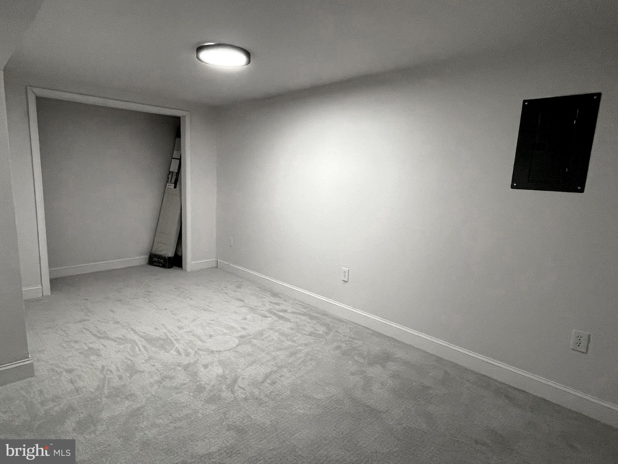 ANDREWS VILLAGE CONDOMIN - Residential