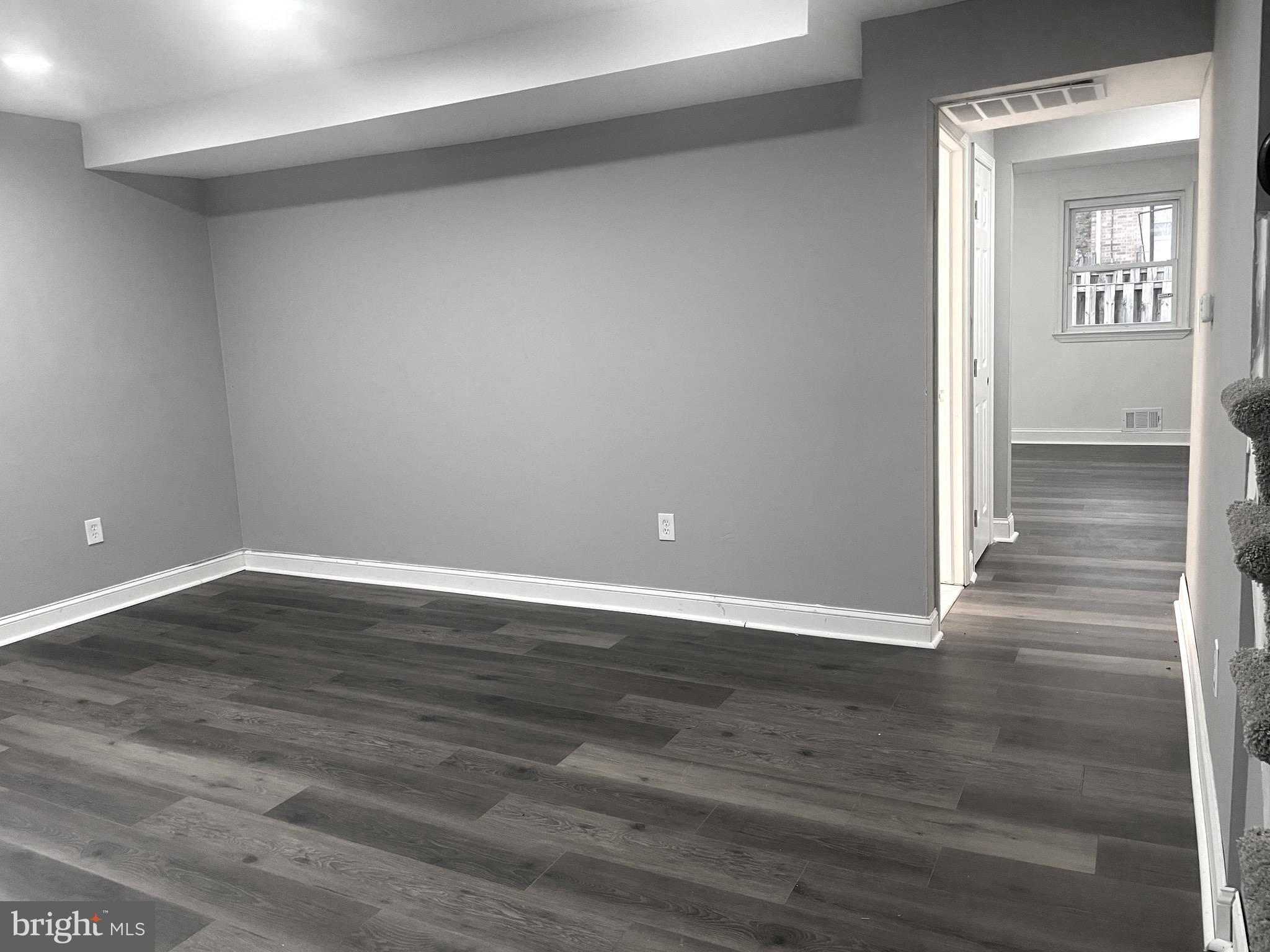 ANDREWS VILLAGE CONDOMIN - Residential