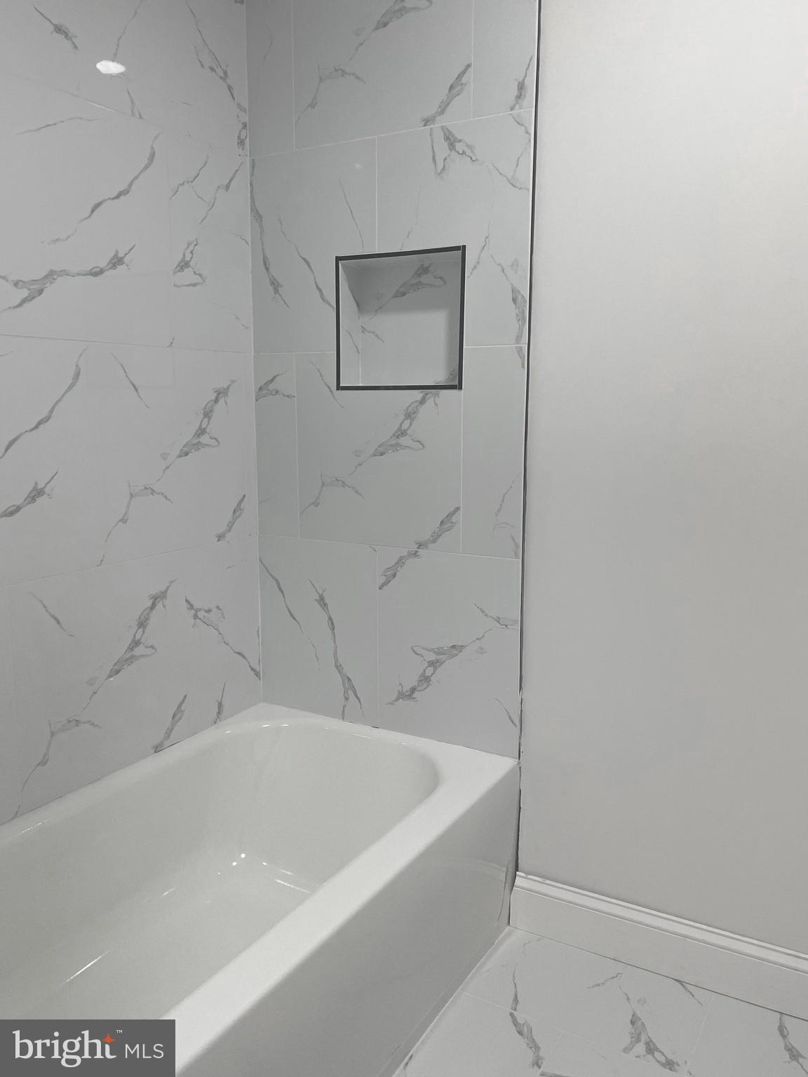 ANDREWS VILLAGE CONDOMIN - Residential