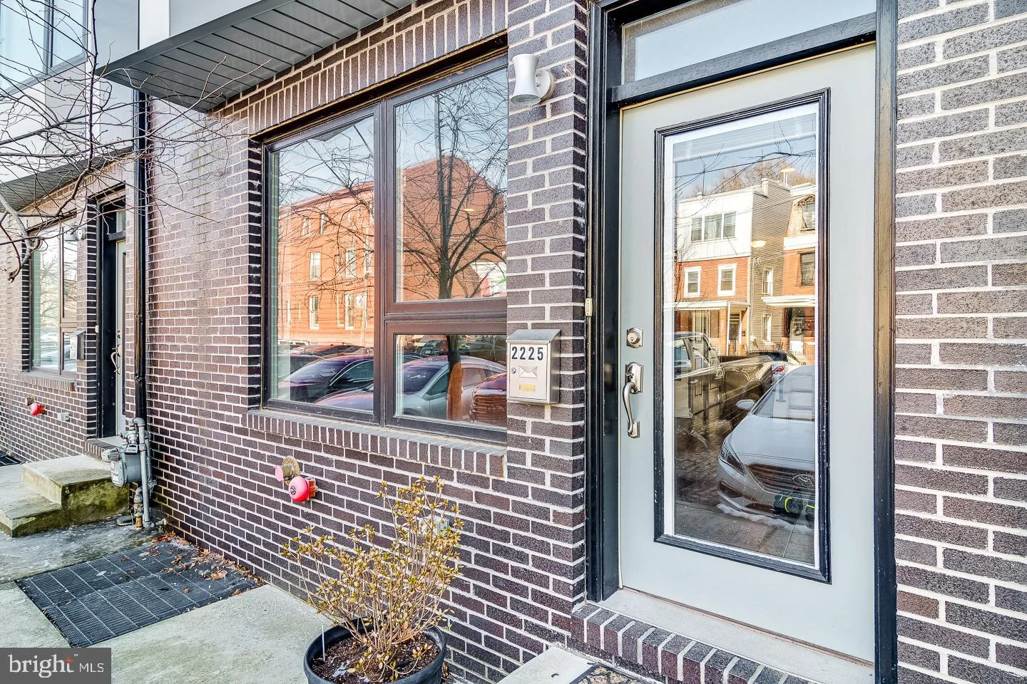 2225 Trenton Avenue, Philadelphia, PA 19125 - MLS PAPH2085938 ...
