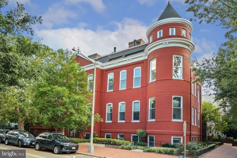 301 G STREET NE 2 WASHINGTON DC 20002