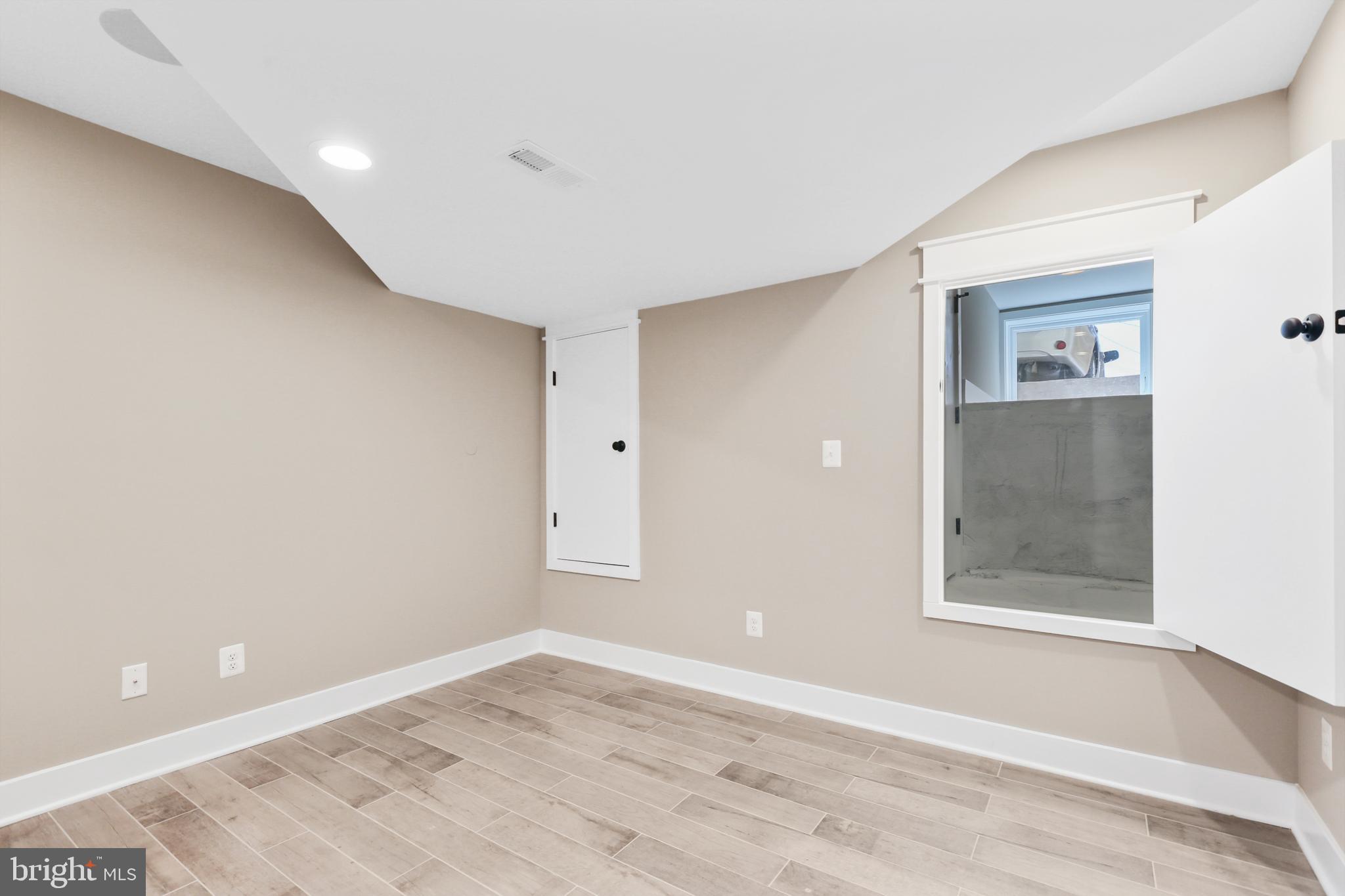 CANTON - Residential Lease