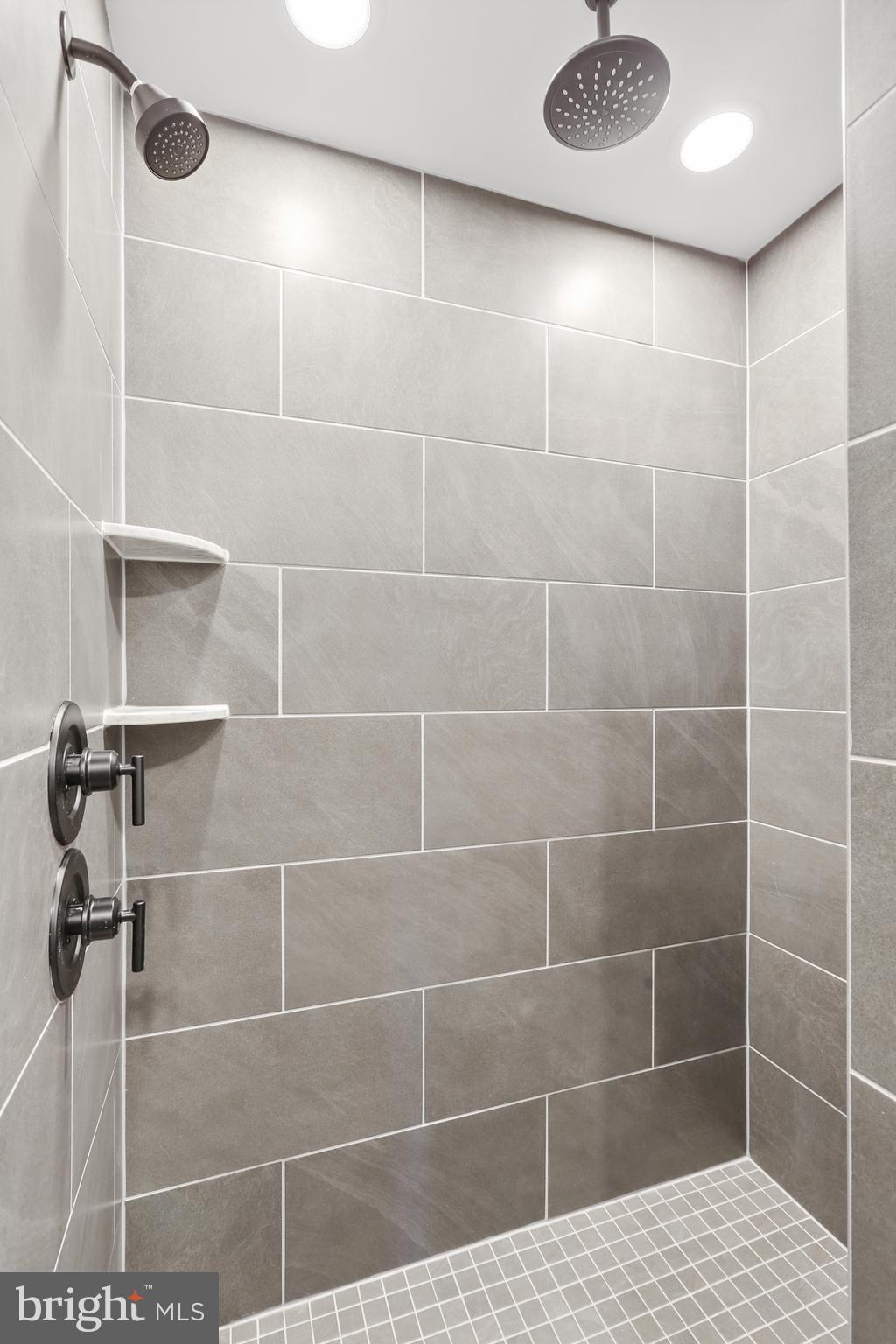 CANTON - Residential Lease