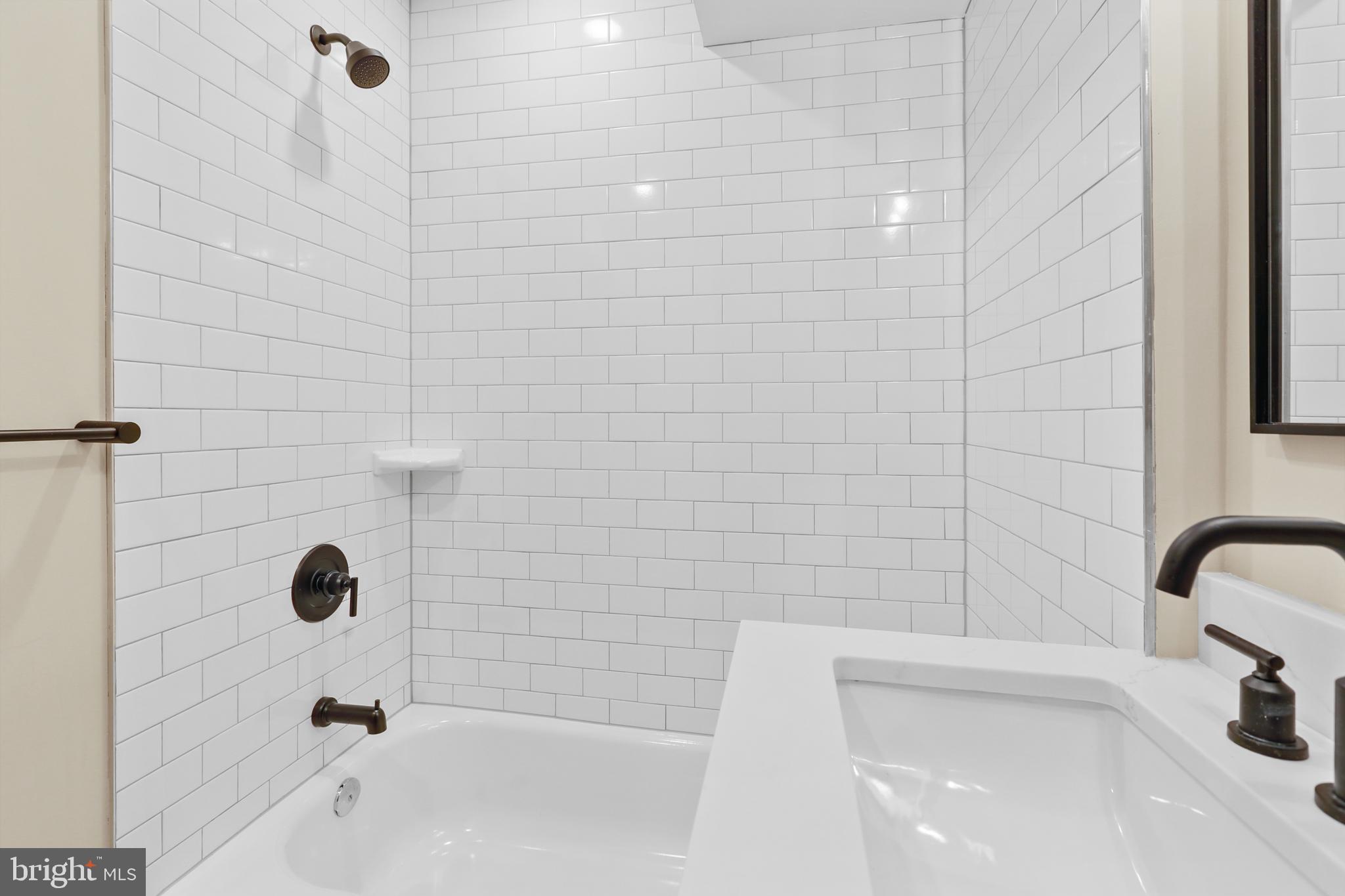 CANTON - Residential Lease