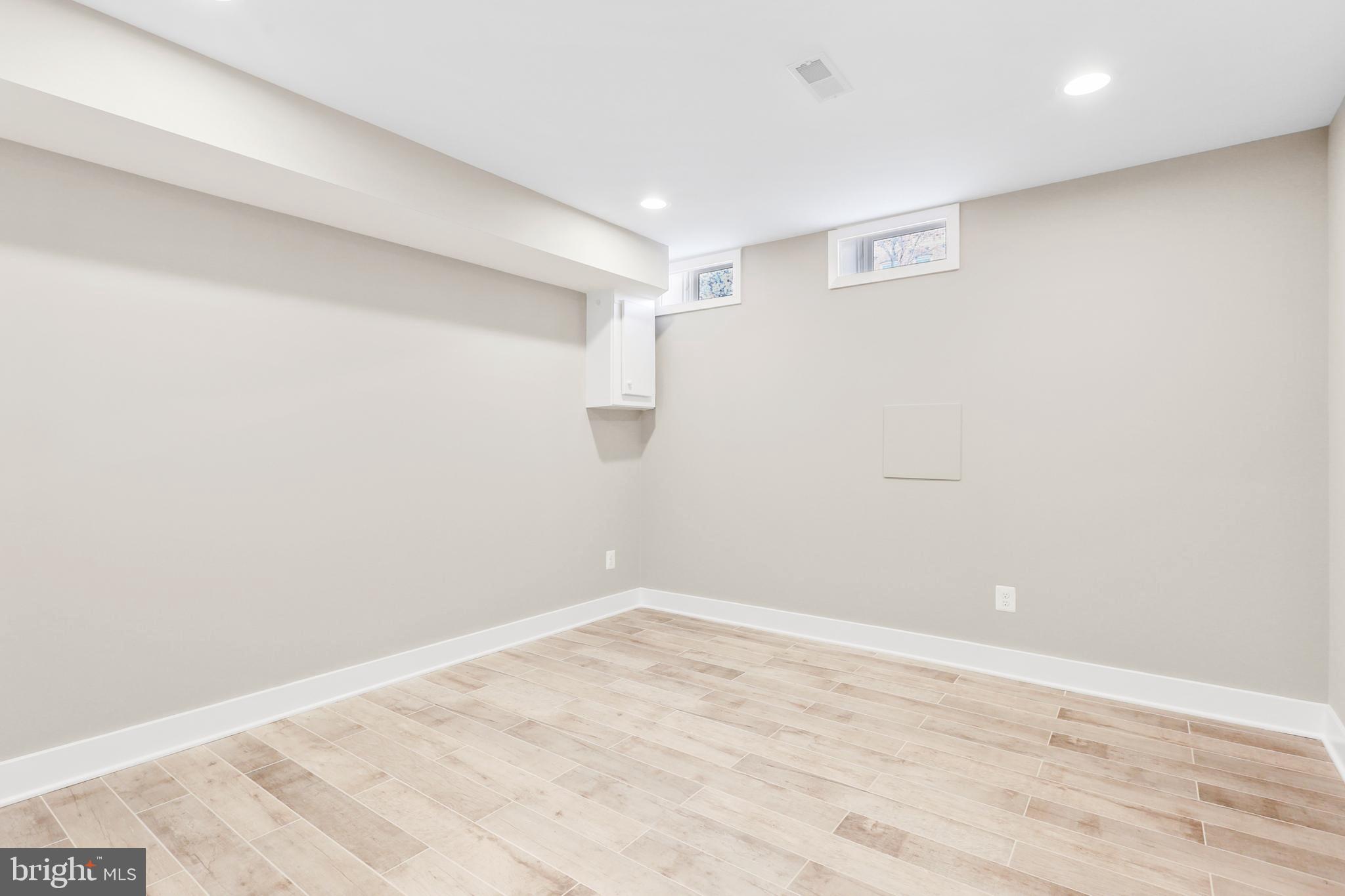 CANTON - Residential Lease