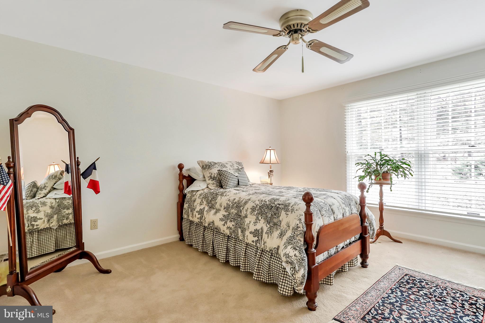 STONELEIGH - Residential