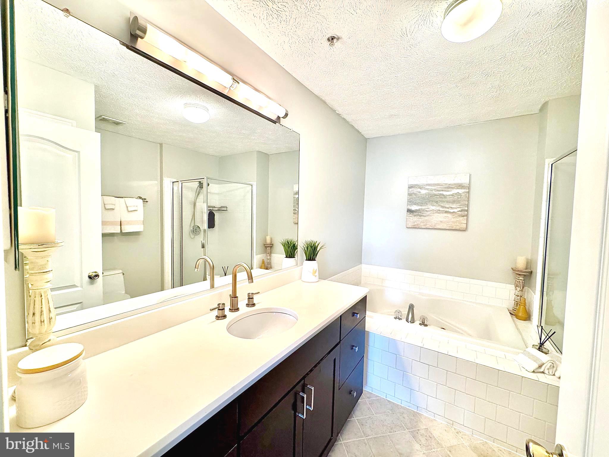 PIN OAK VILLAGE - Residential