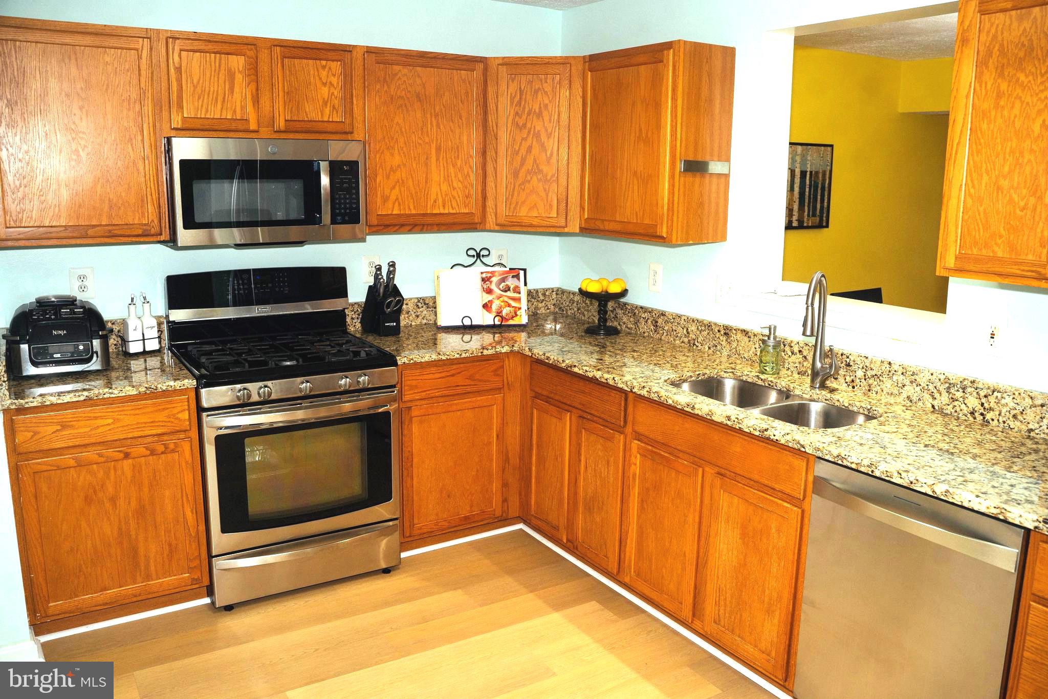 PIN OAK VILLAGE - Residential