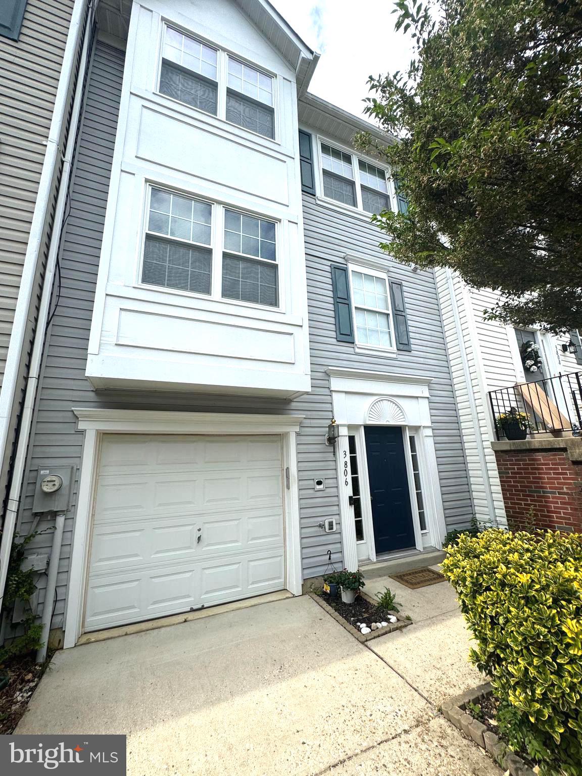 PIN OAK VILLAGE - Residential