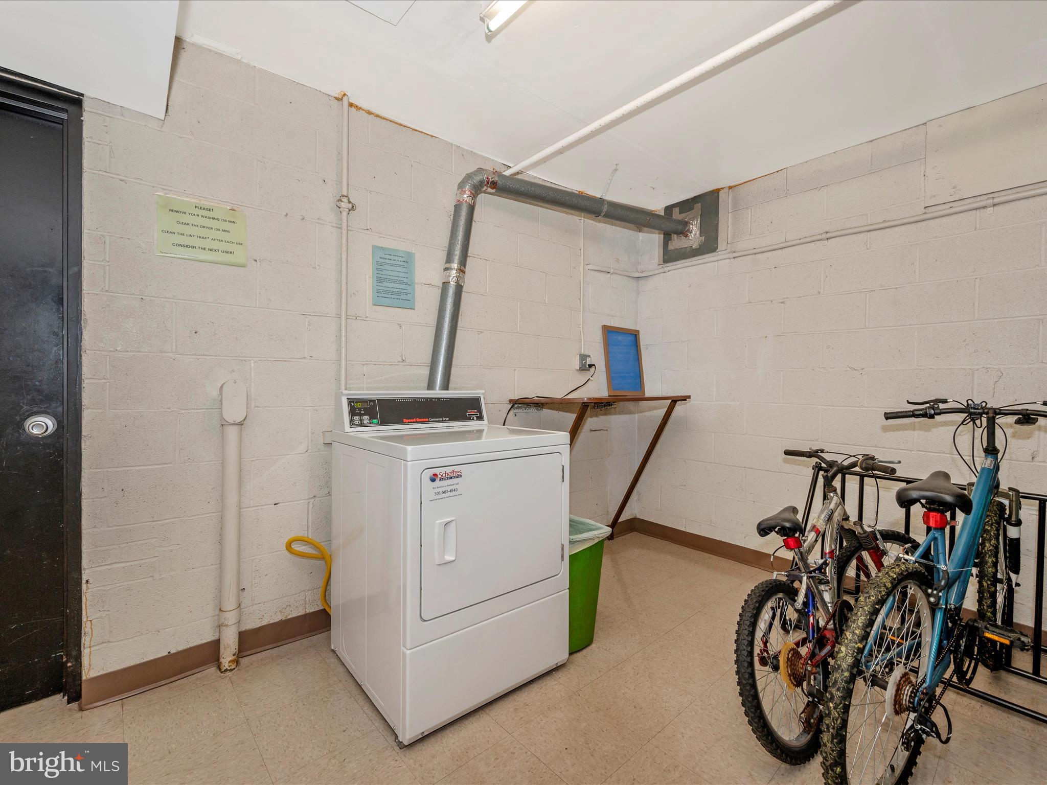 GROSVENOR PARK - Residential Lease