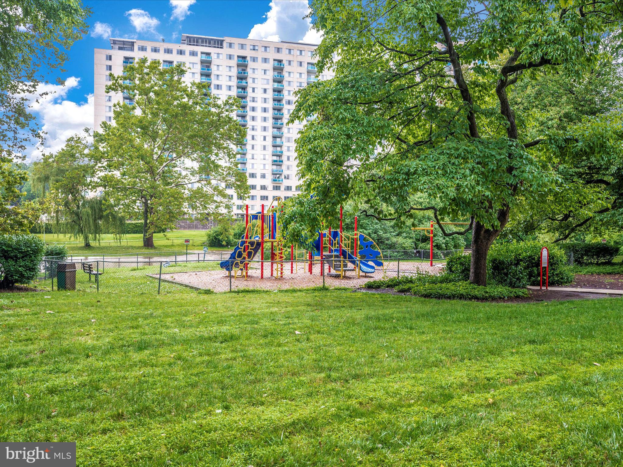 GROSVENOR PARK - Residential Lease