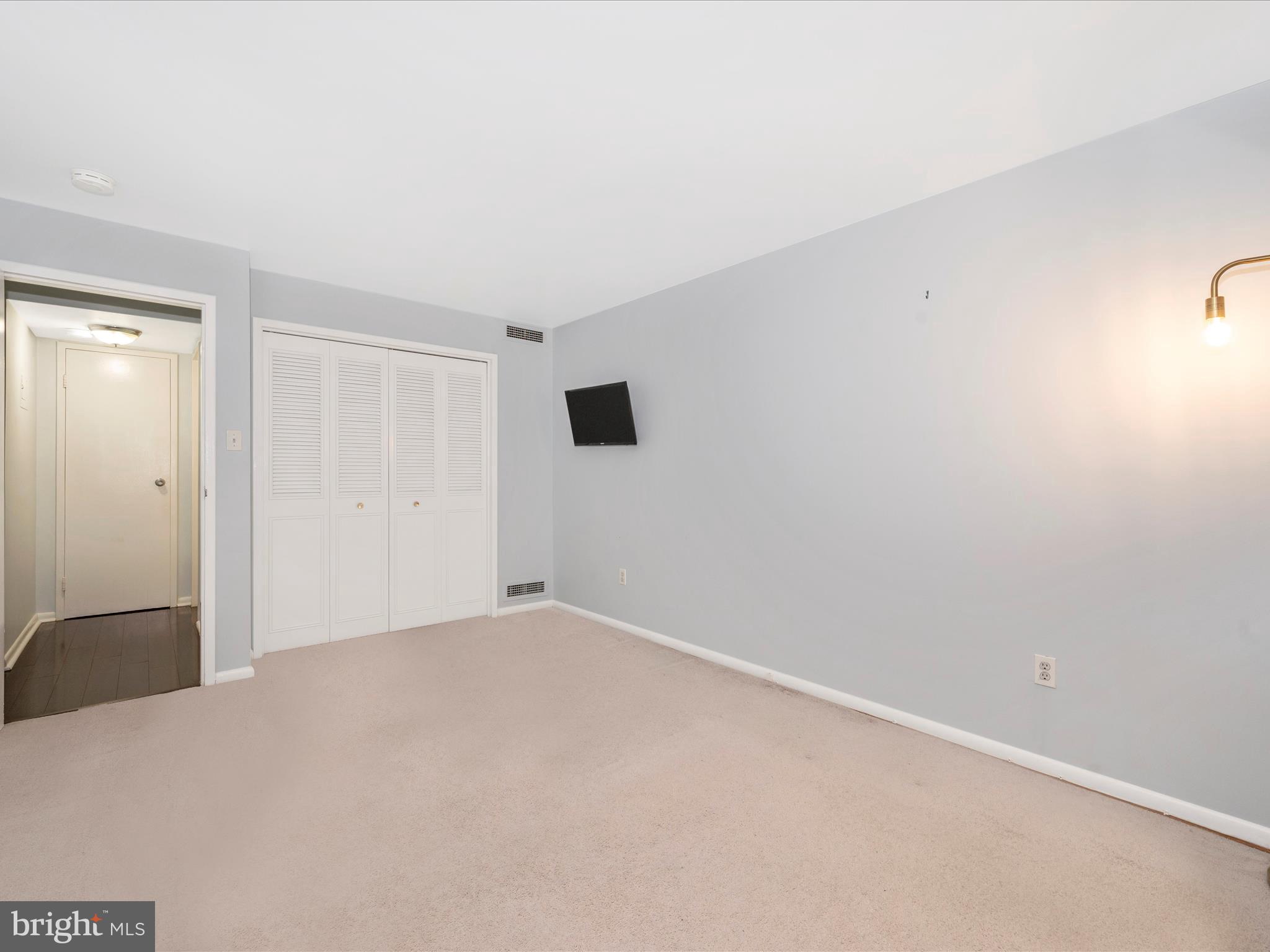 GROSVENOR PARK - Residential Lease