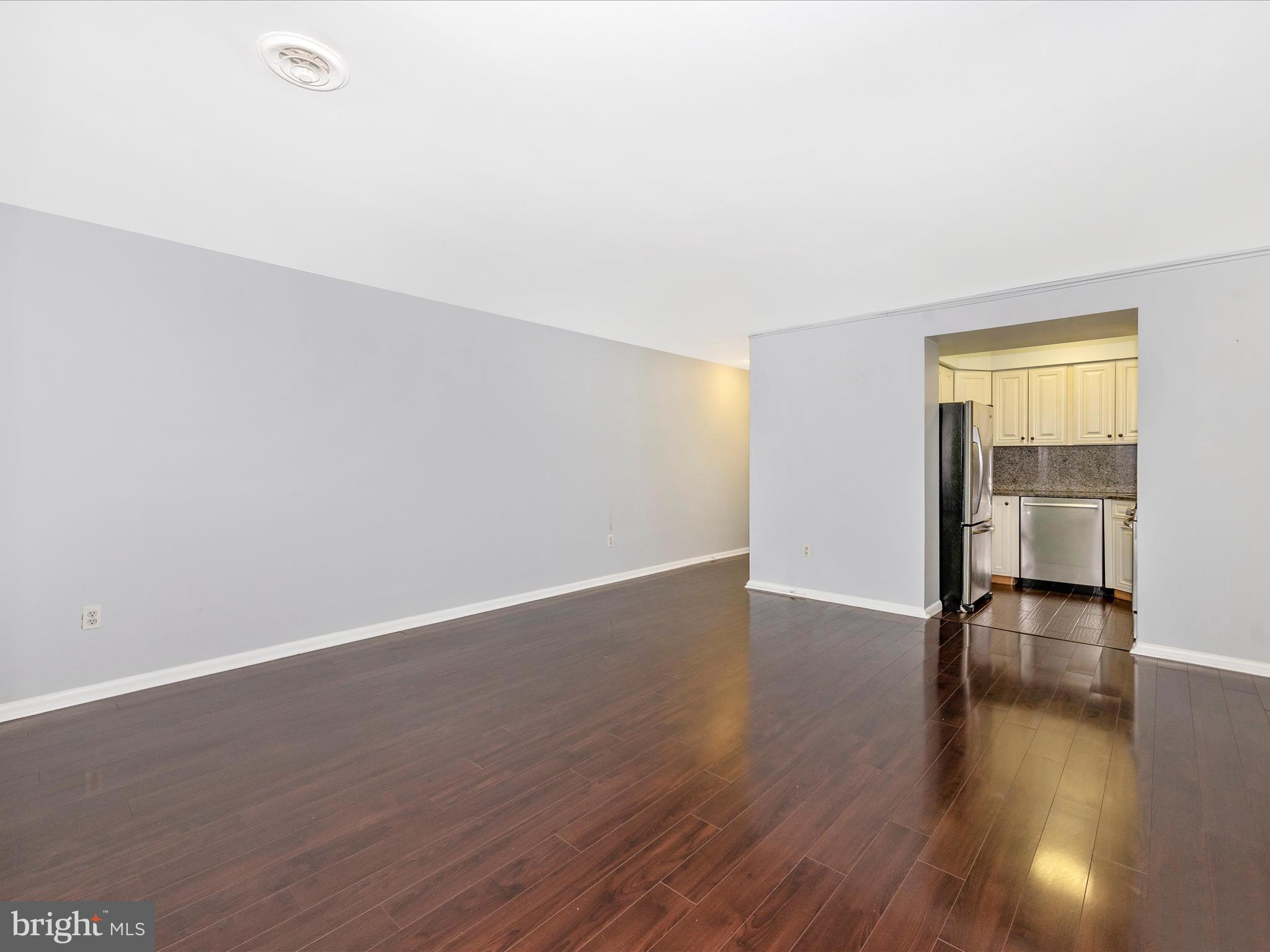 GROSVENOR PARK - Residential Lease