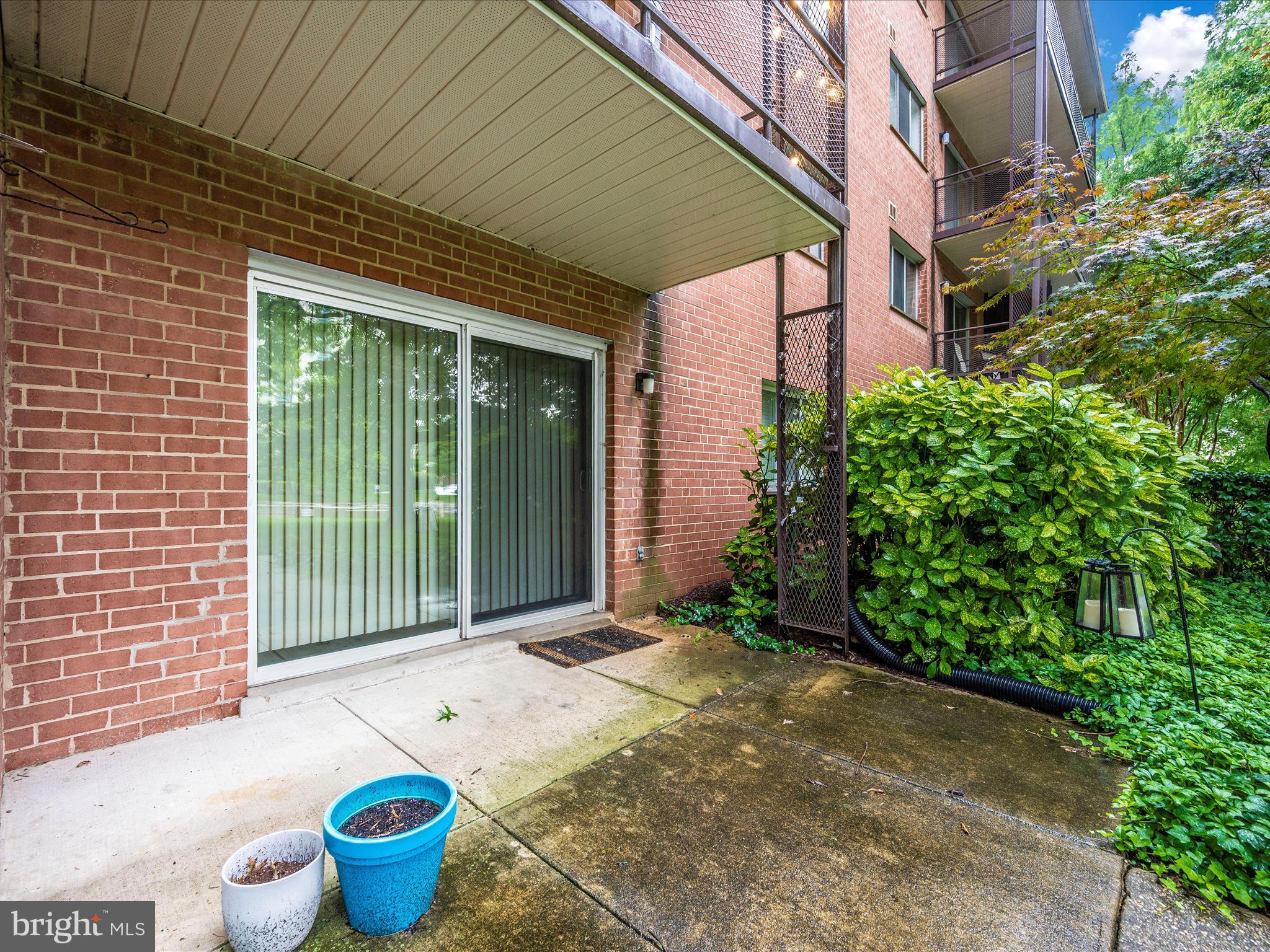 GROSVENOR PARK - Residential Lease