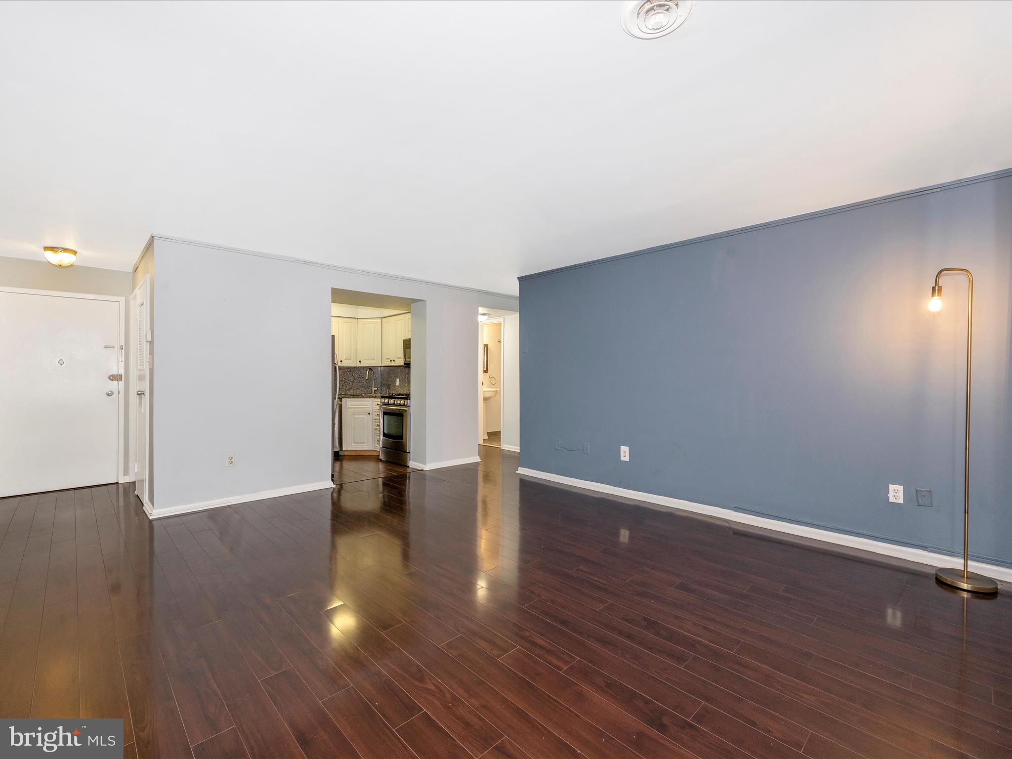 GROSVENOR PARK - Residential Lease