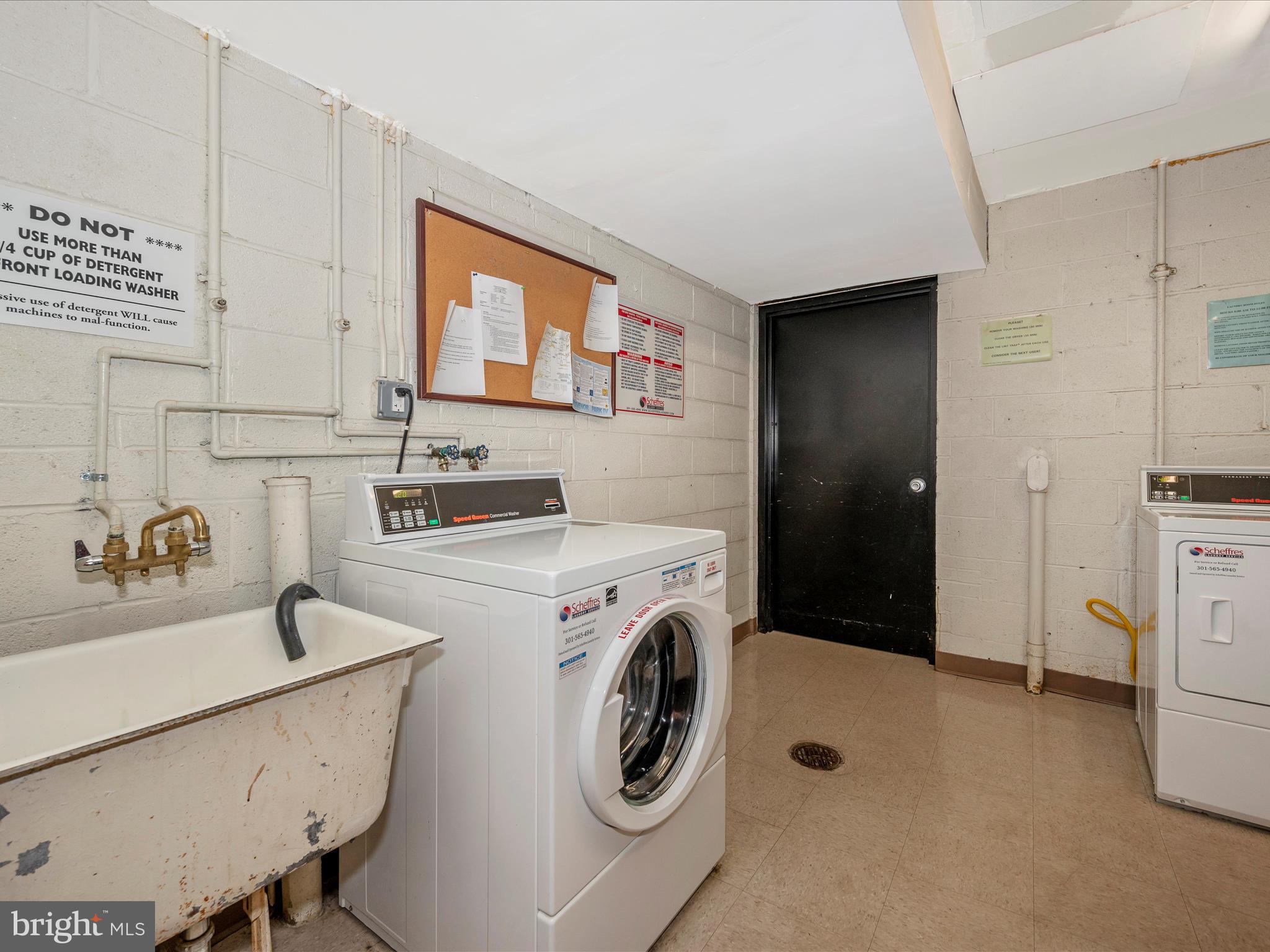 GROSVENOR PARK - Residential Lease