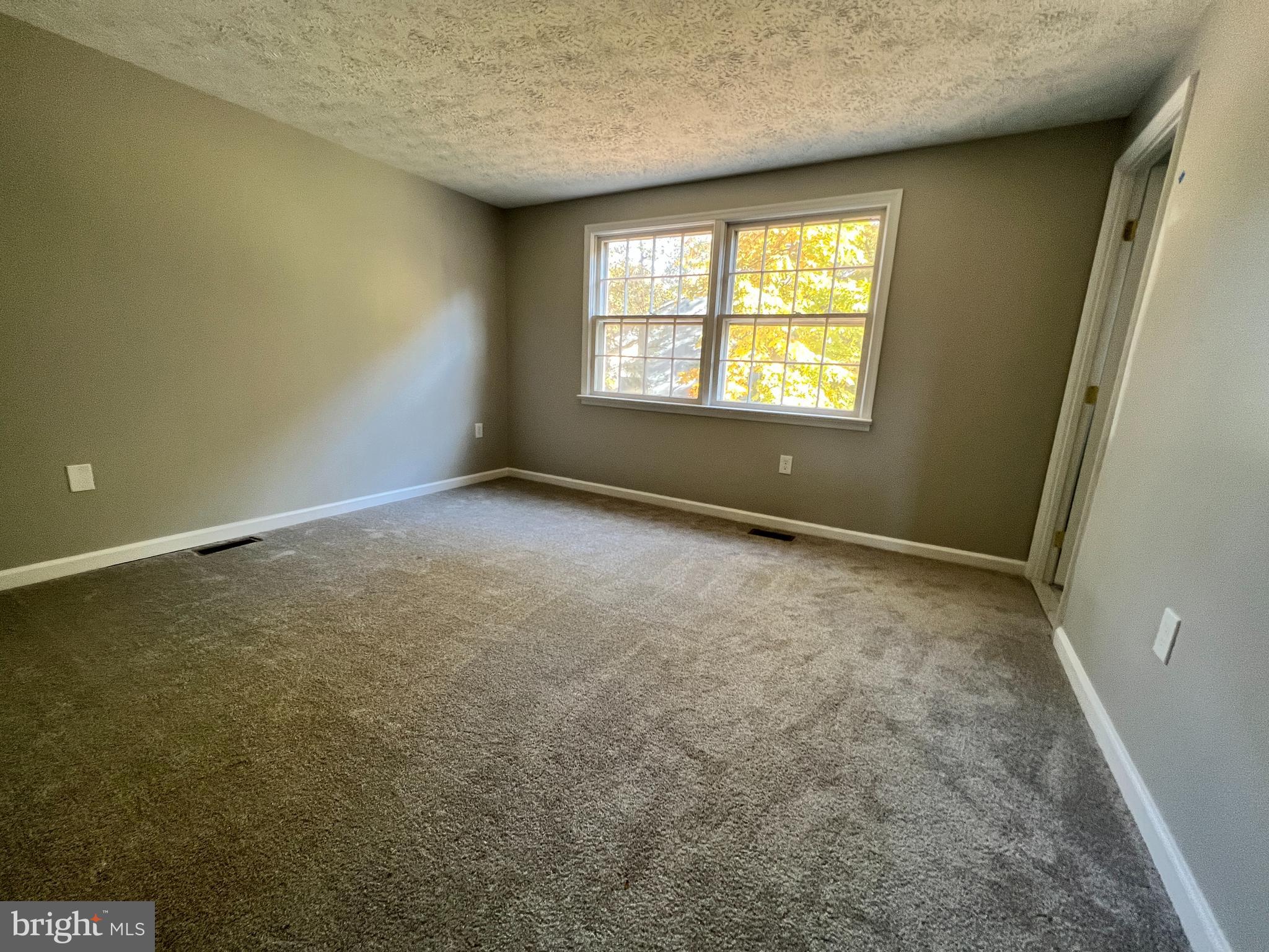 BREEZEWOOD - Residential