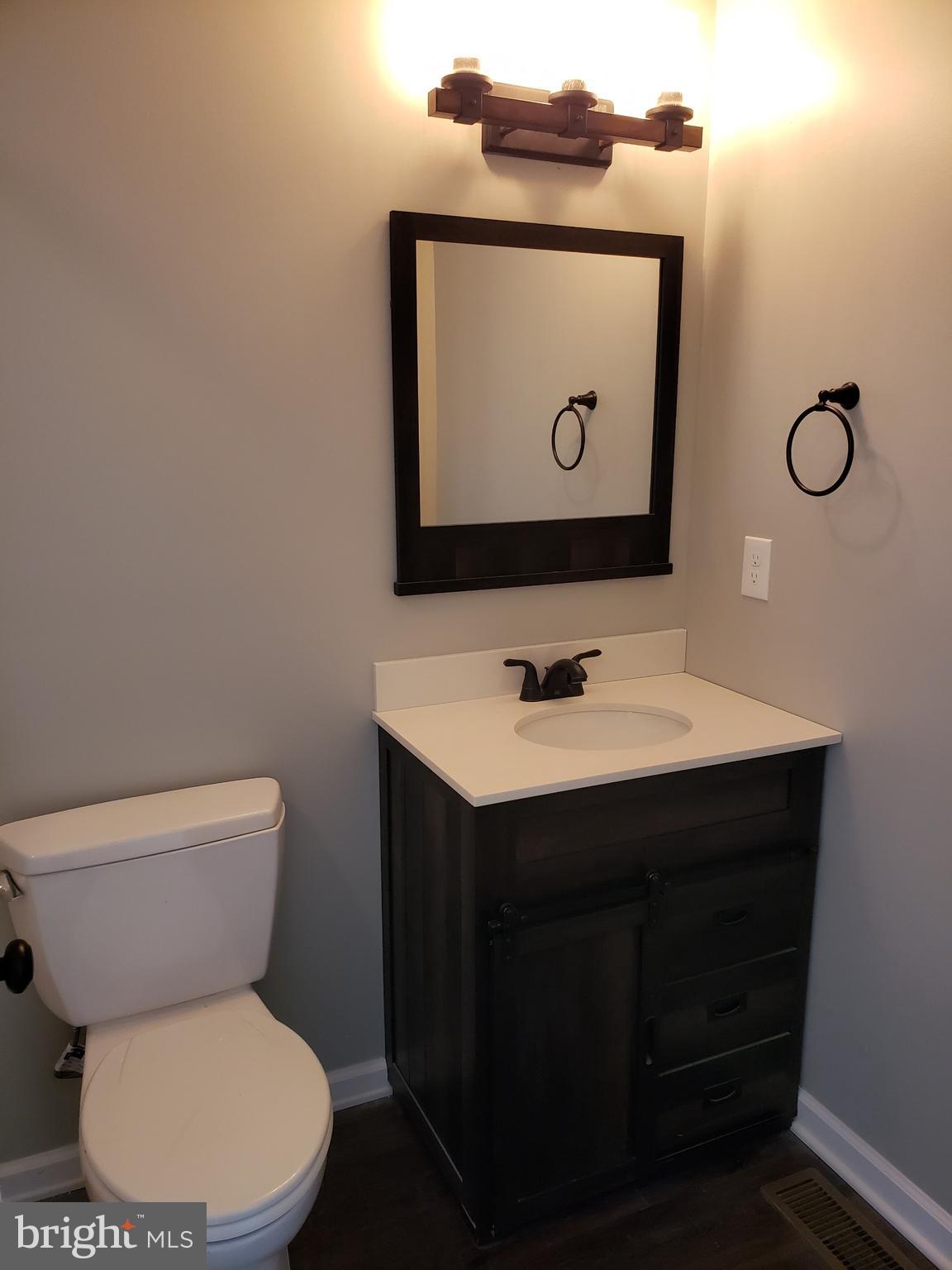 BREEZEWOOD - Residential