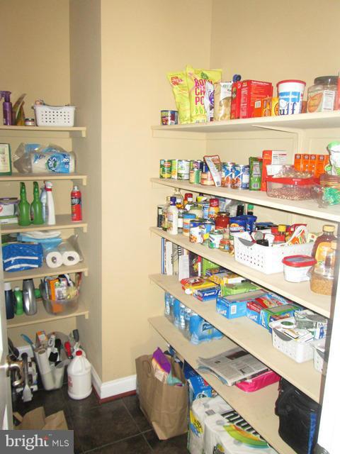 POTOMAC CLUB - Residential