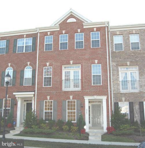 POTOMAC CLUB - Residential