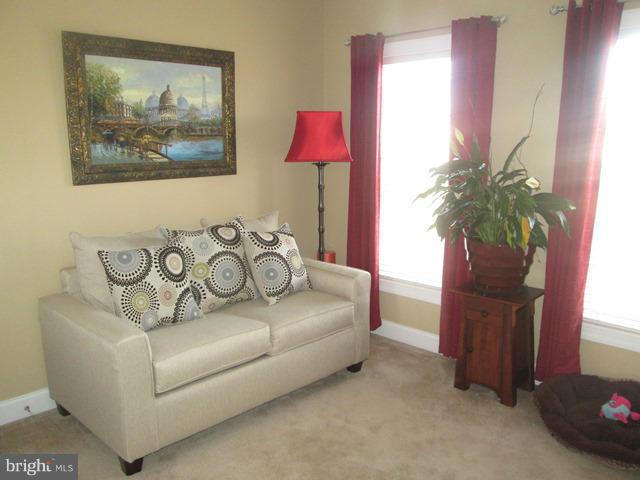 POTOMAC CLUB - Residential