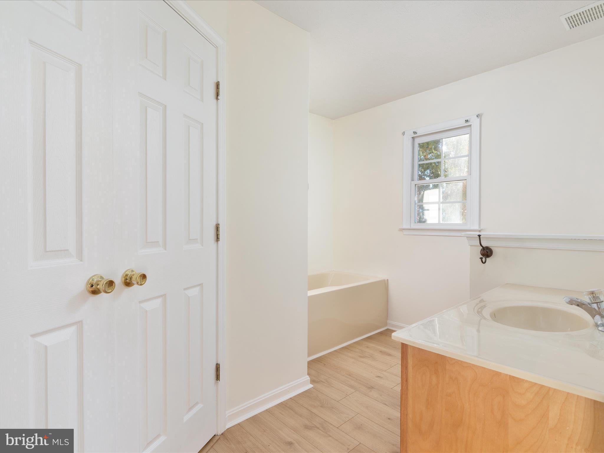 SIGNAL KNOLLS - Residential