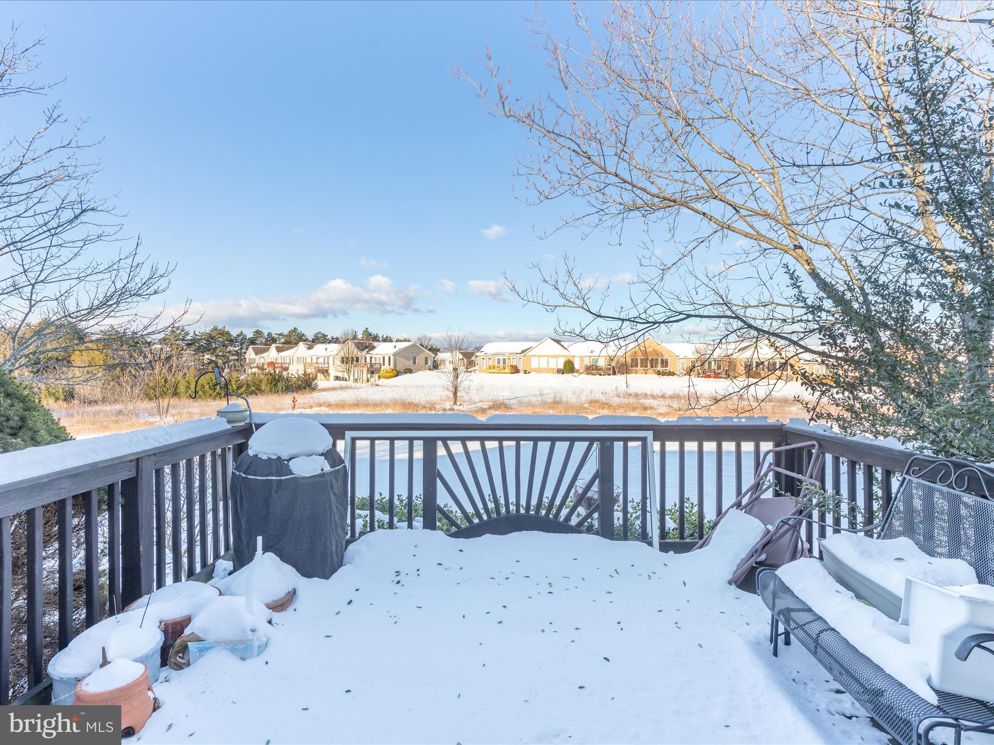 SIGNAL KNOLLS - Residential