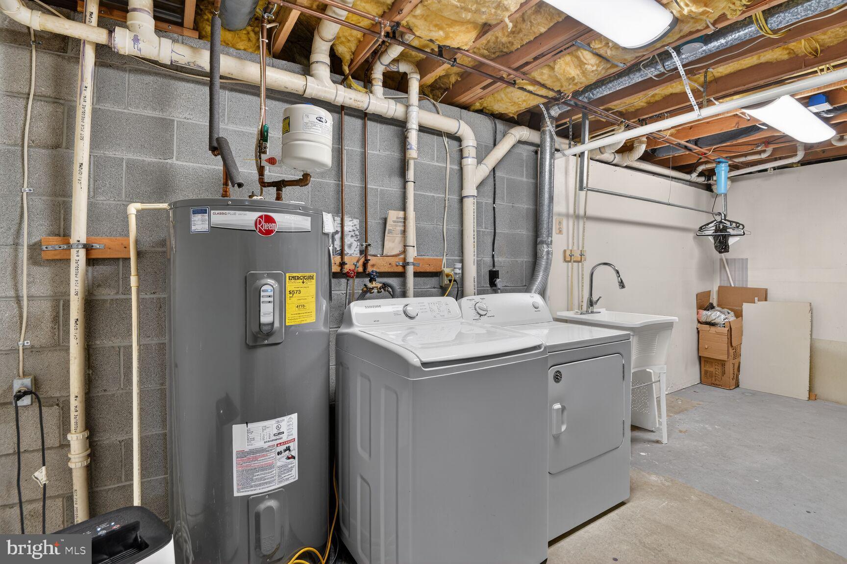 YOUNGS FARM ESTATES - Residential