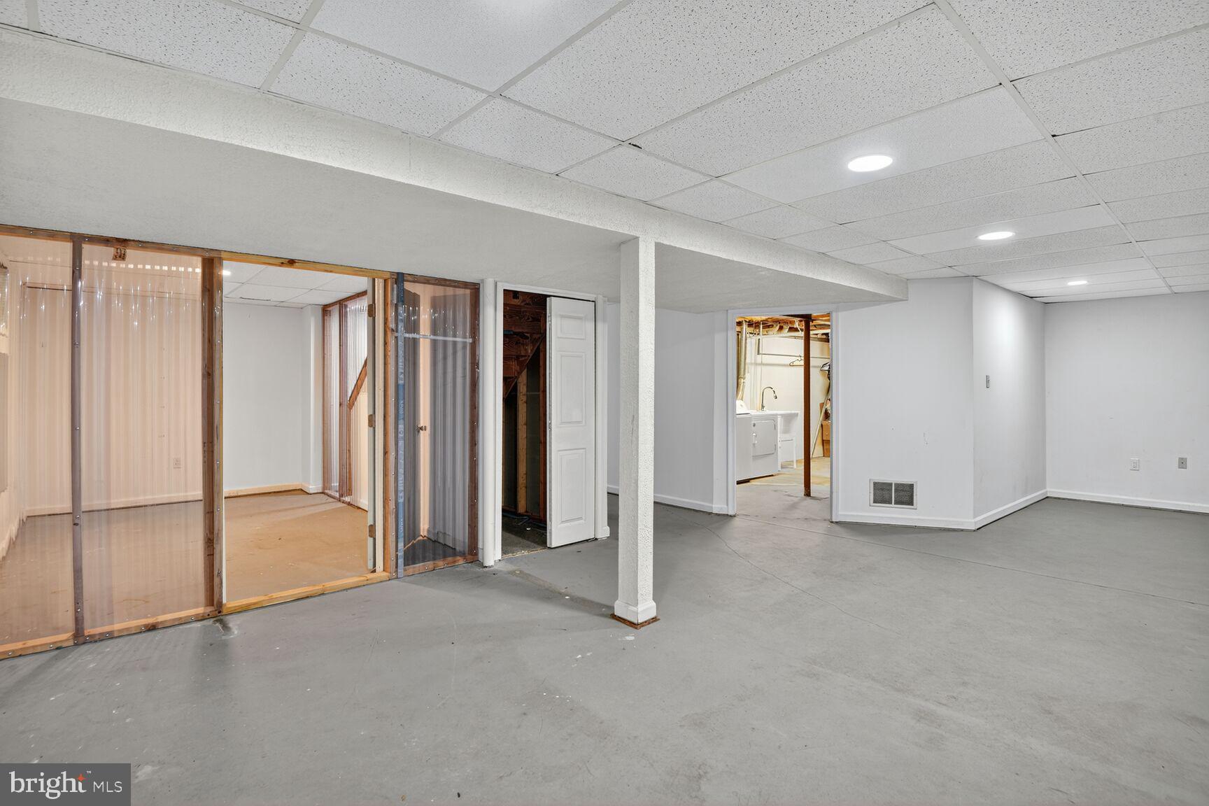 YOUNGS FARM ESTATES - Residential