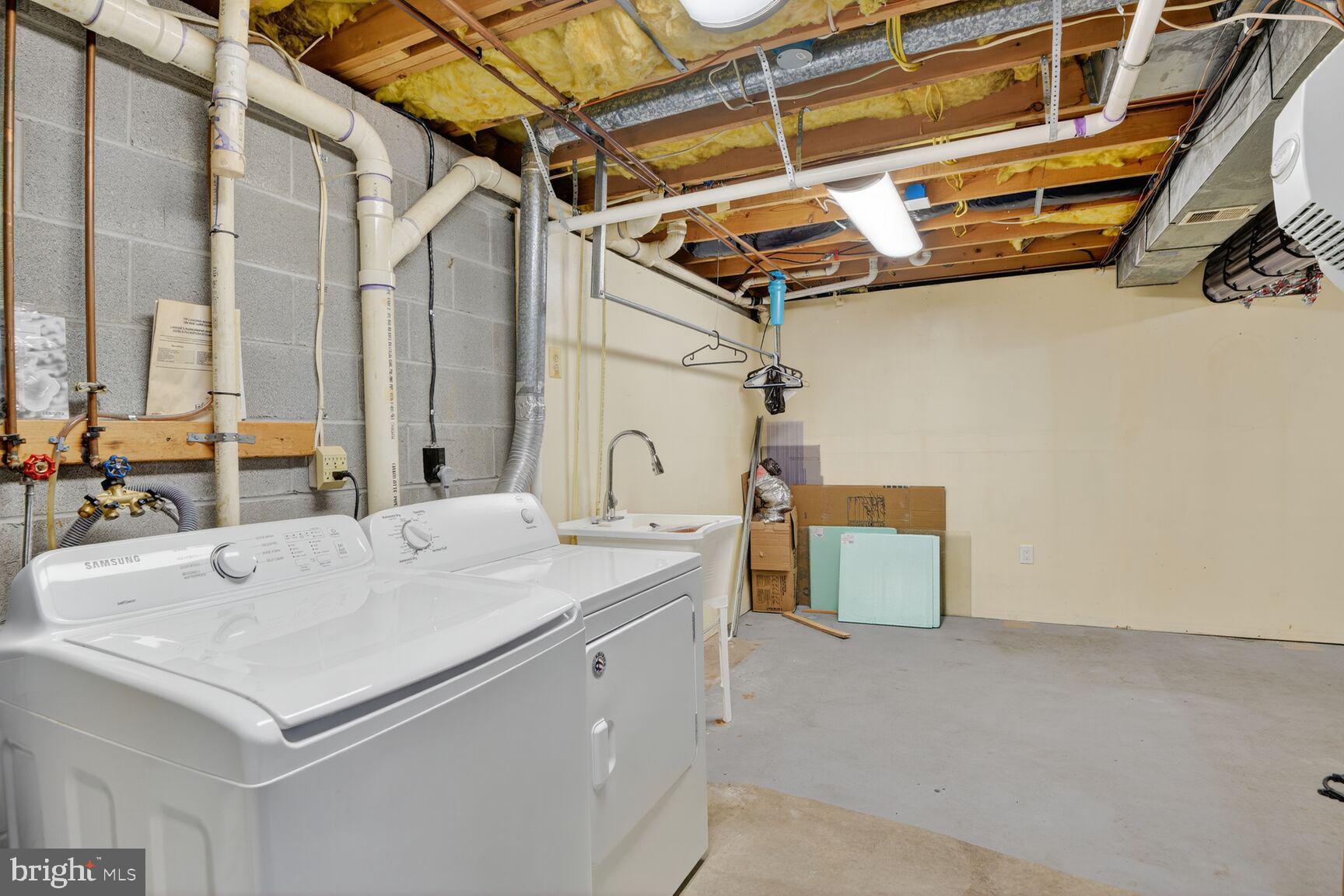 YOUNGS FARM ESTATES - Residential