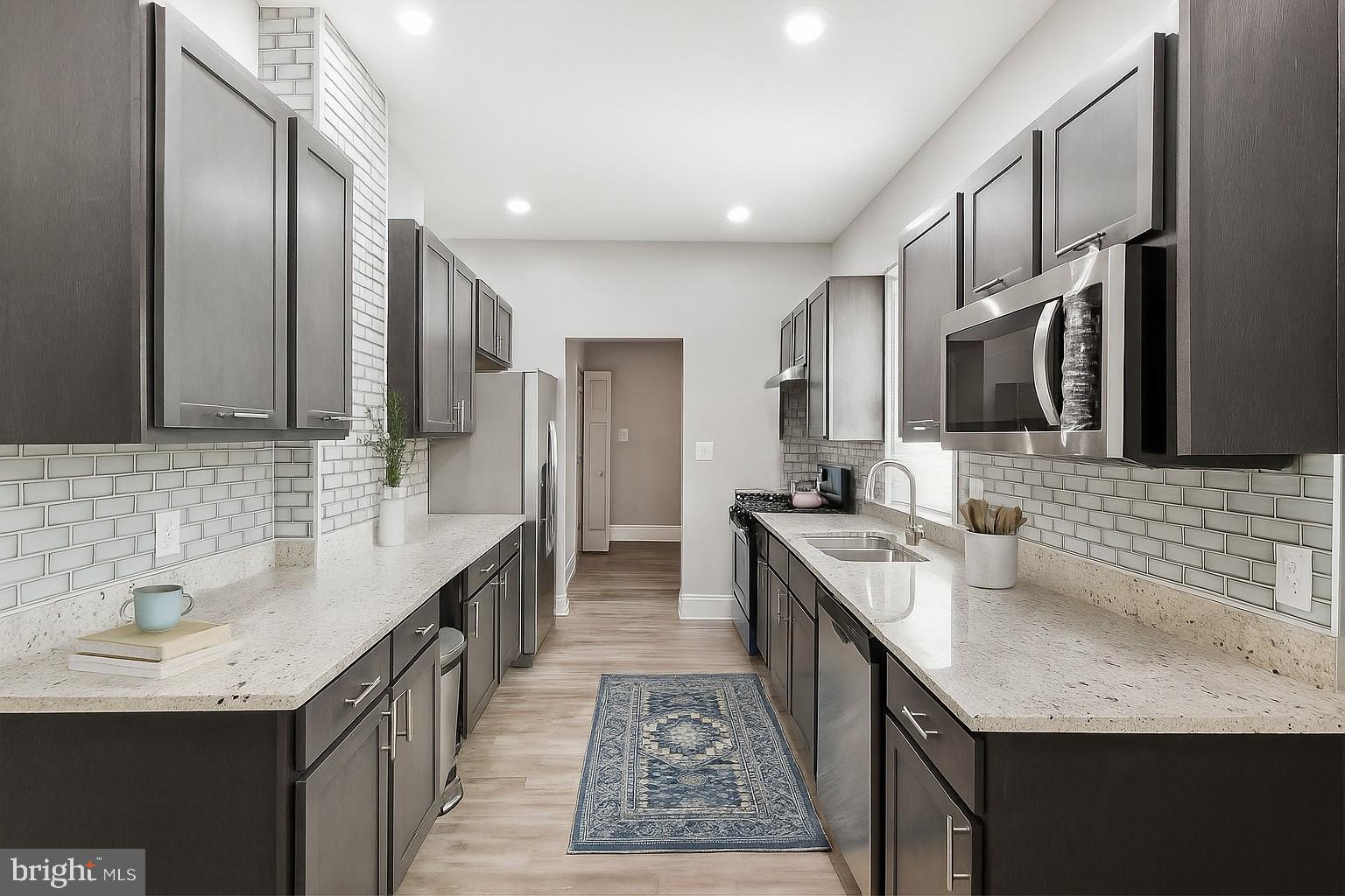 MILTON-MONTFORD - Residential