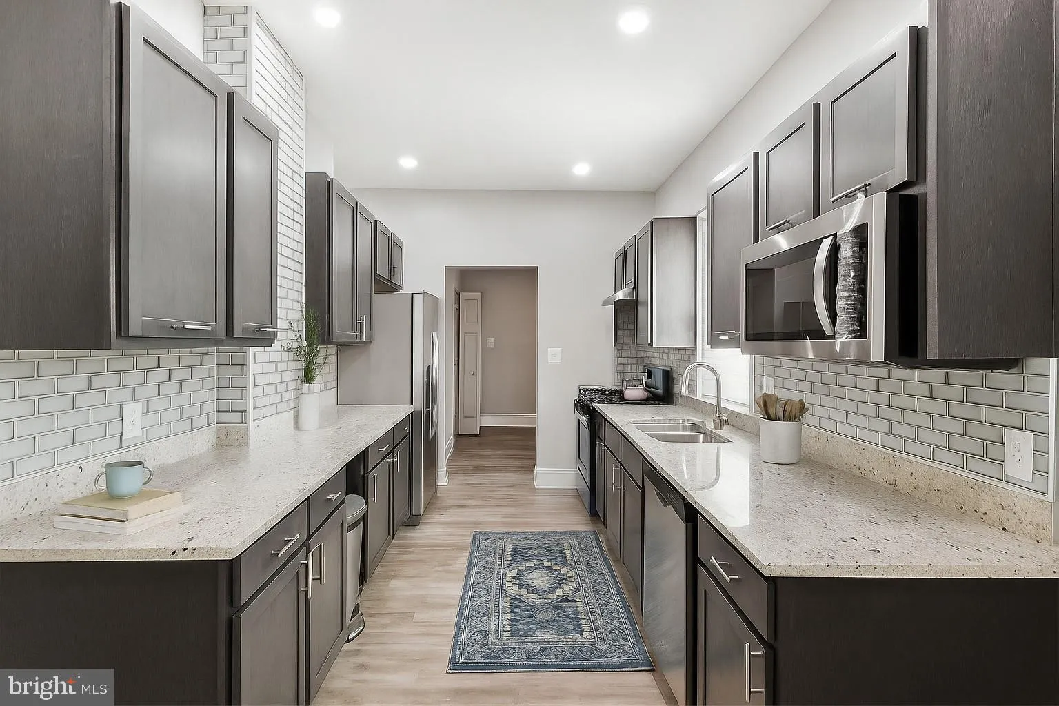 Baltimore, Maryland 21205, United States, 4 Bedrooms Bedrooms, ,5 BathroomsBathrooms,Residential,Active,232224