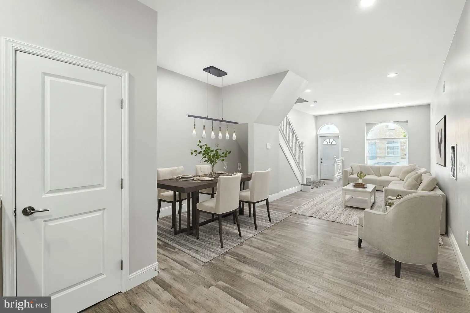 Baltimore, Maryland 21205, United States, 4 Bedrooms Bedrooms, ,5 BathroomsBathrooms,Residential,Active,232224