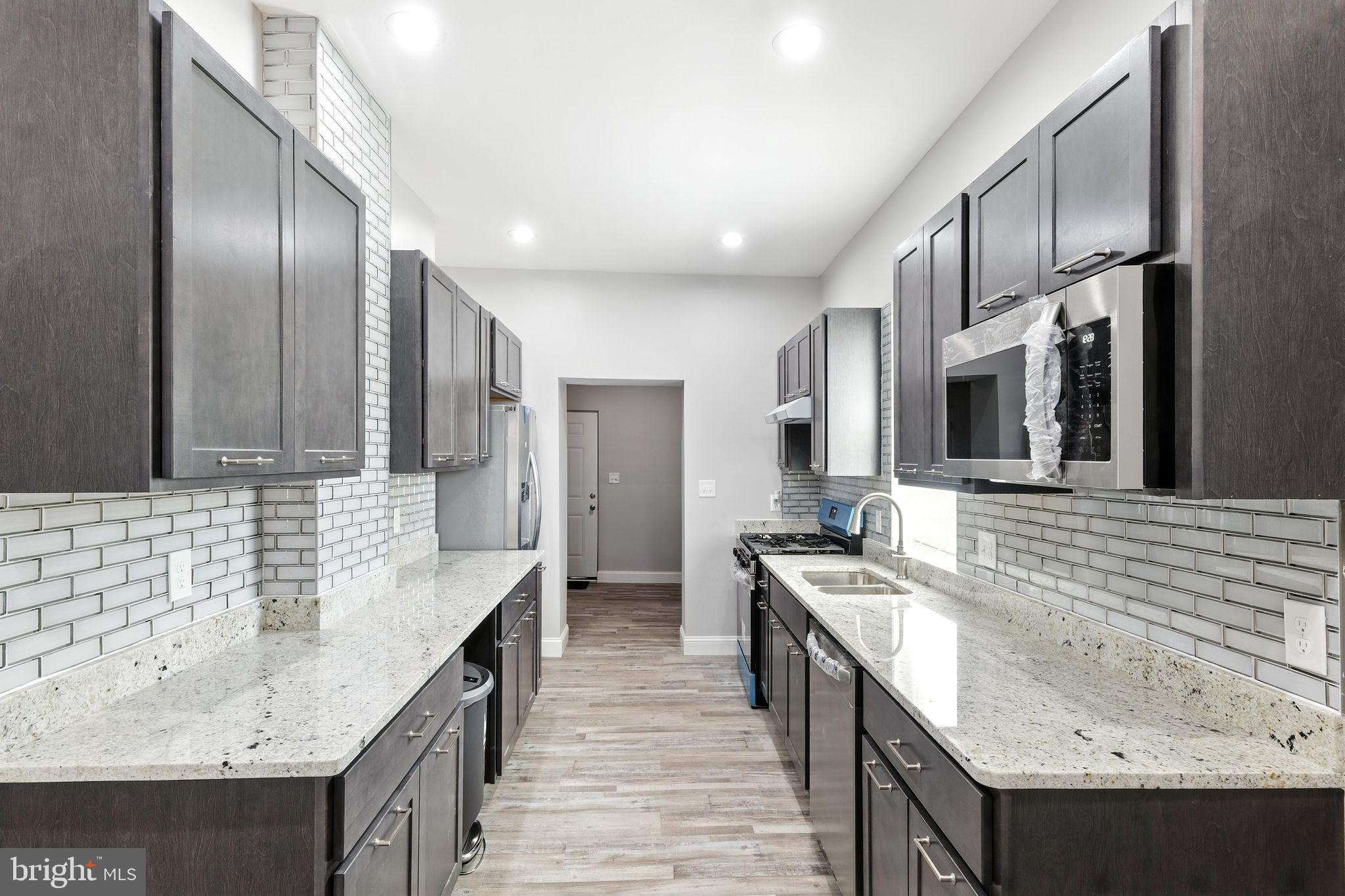MILTON-MONTFORD - Residential