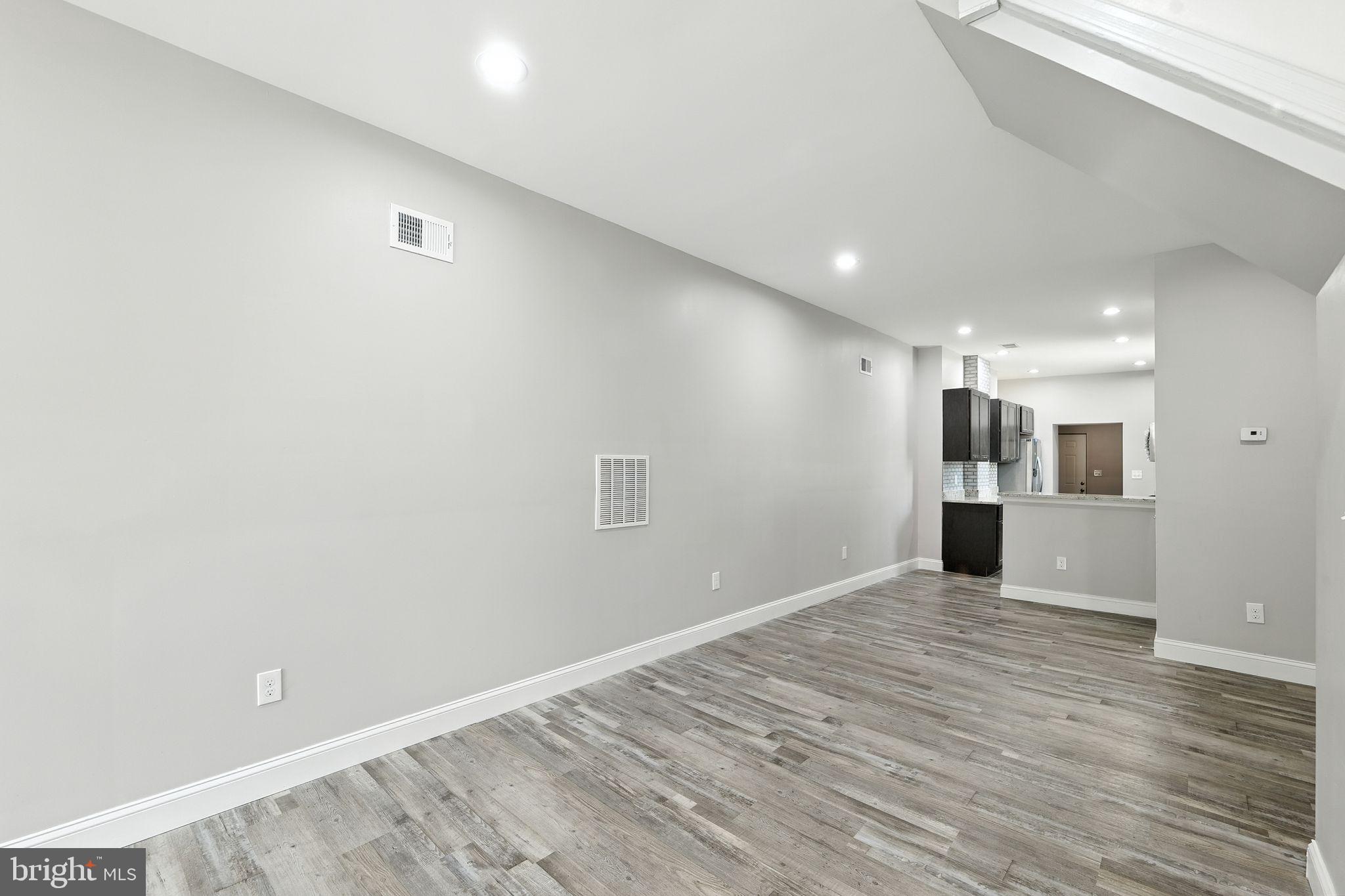 MILTON-MONTFORD - Residential