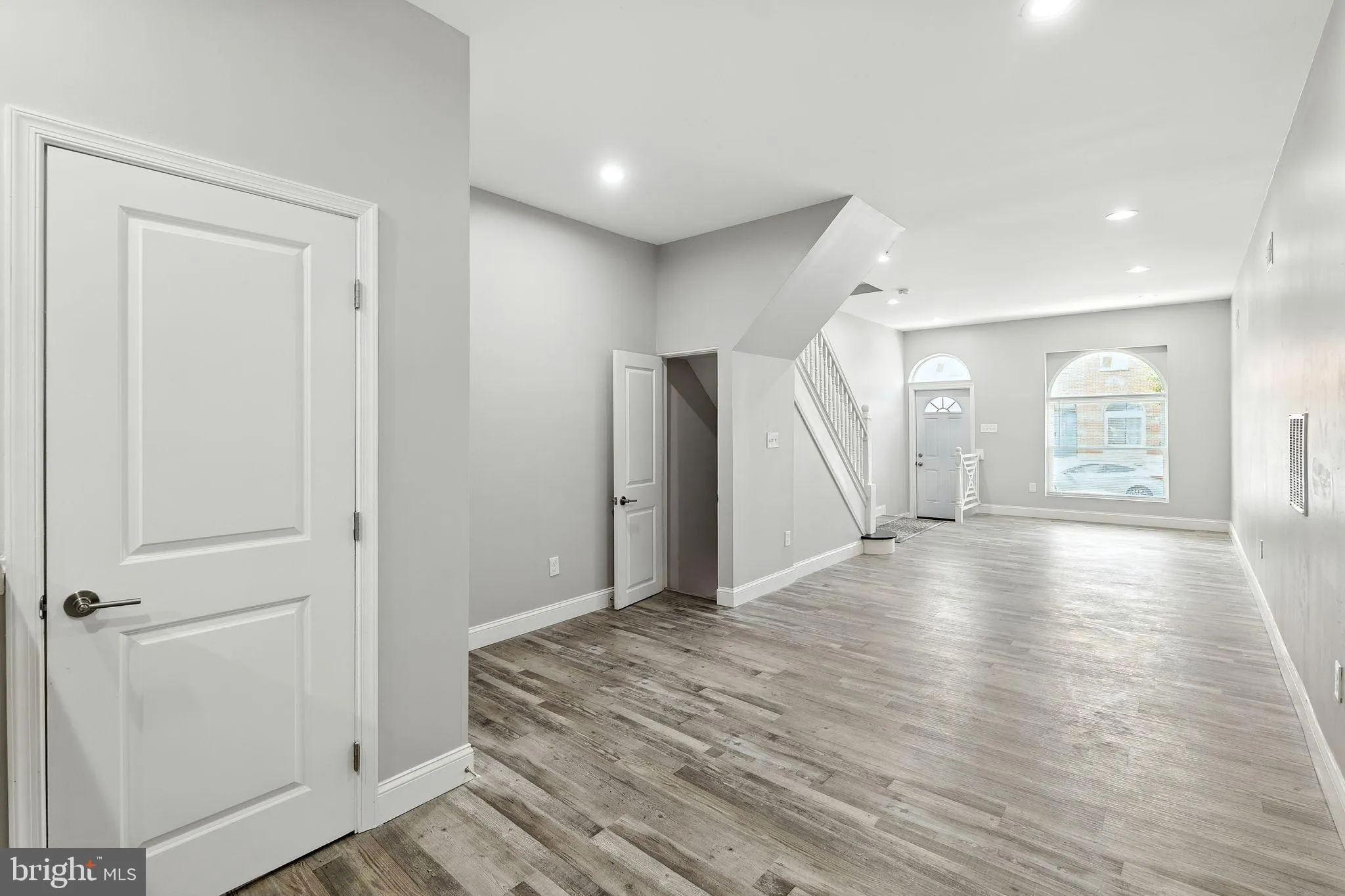 Baltimore, Maryland 21205, United States, 4 Bedrooms Bedrooms, ,5 BathroomsBathrooms,Residential,Active,232224