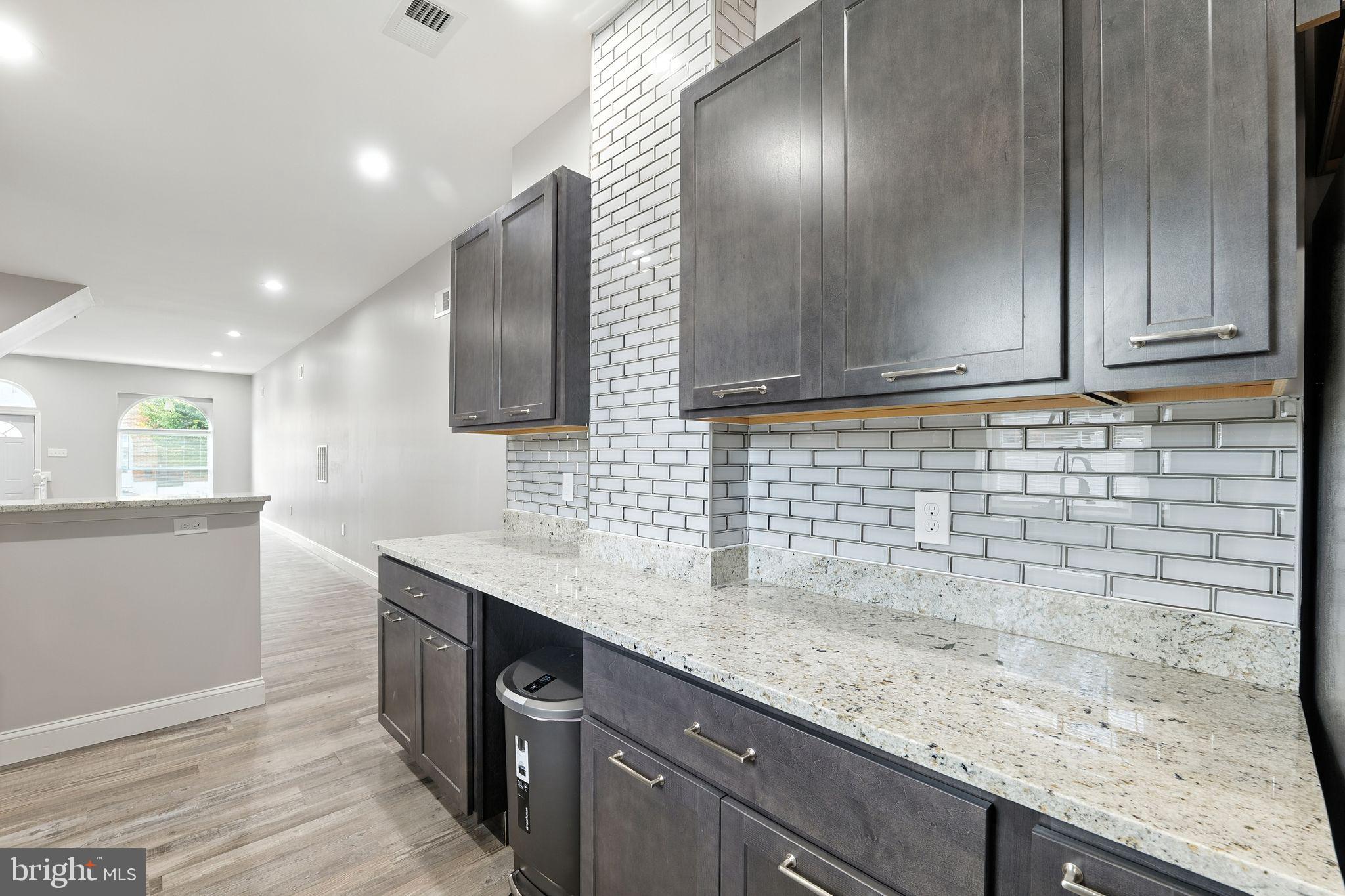 MILTON-MONTFORD - Residential