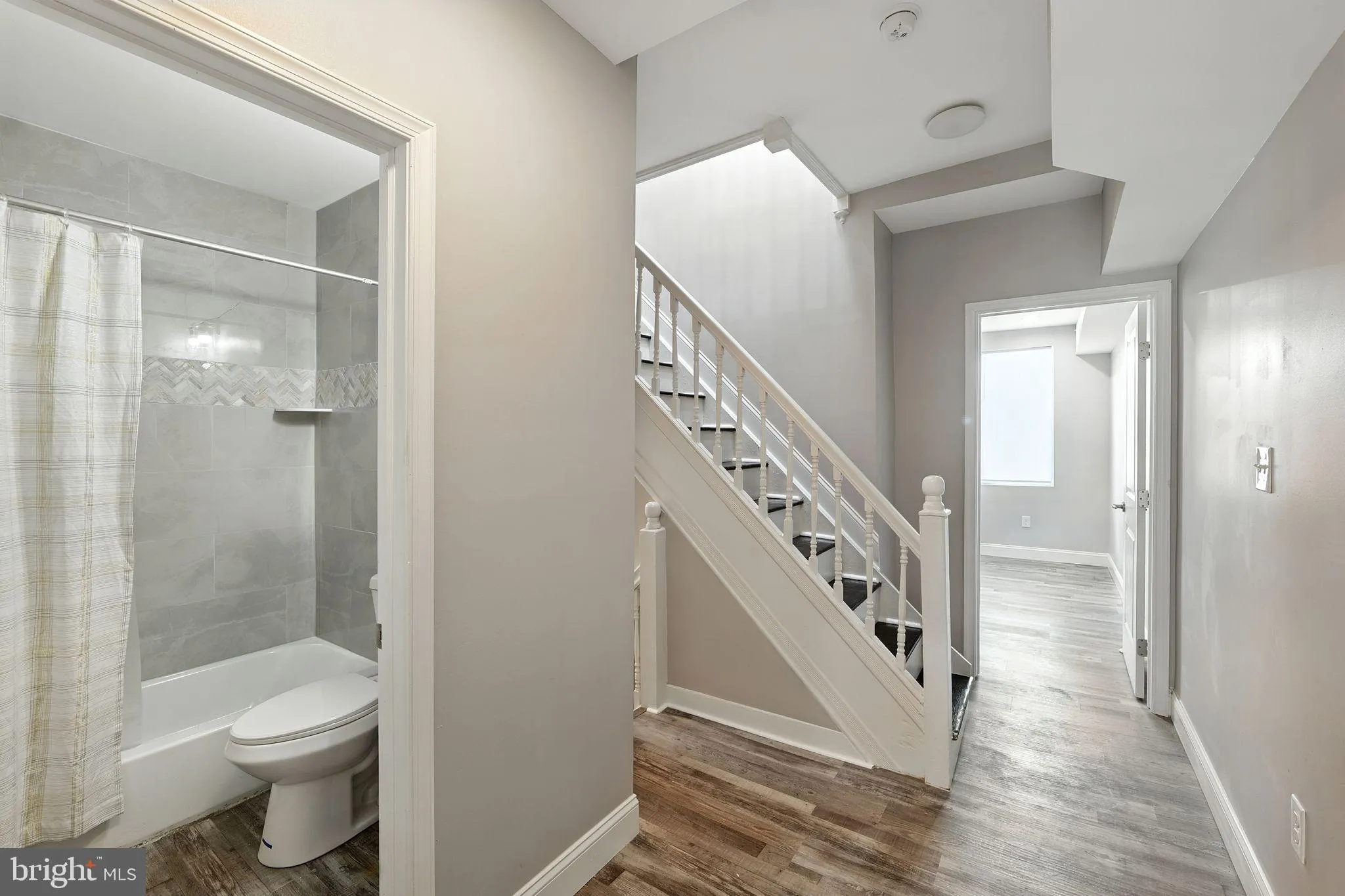 Baltimore, Maryland 21205, United States, 4 Bedrooms Bedrooms, ,5 BathroomsBathrooms,Residential,Active,232224