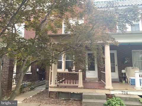 Photo of 726 NEW HOLLAND AVE, LANCASTER, PA 17602 (MLS # PALA2038820)