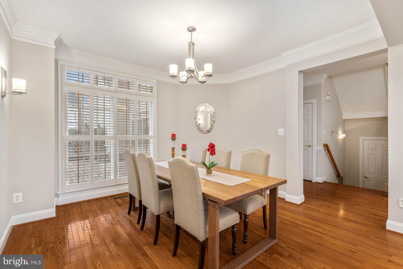 MCLEAN VILLAGE - Residential