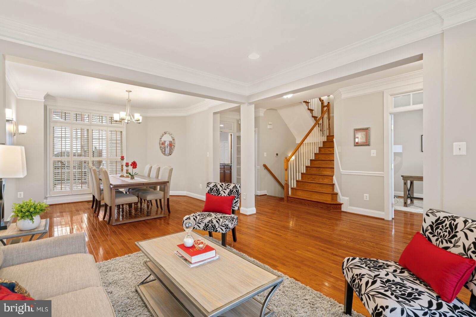 MCLEAN VILLAGE - Residential