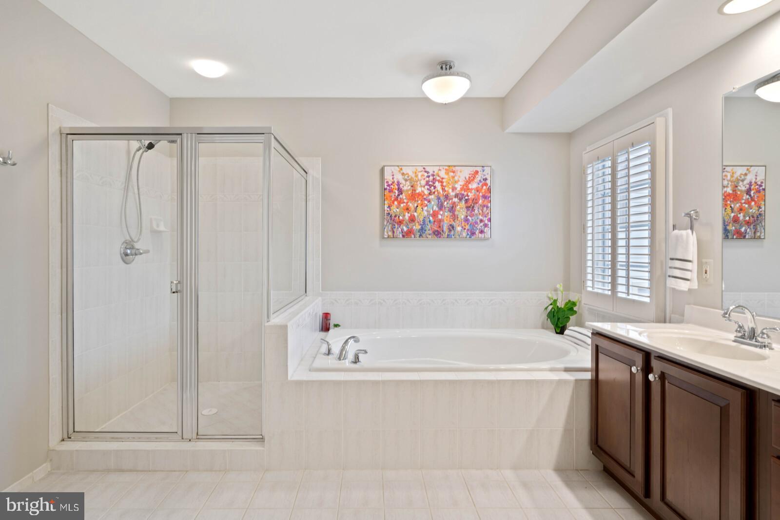 MCLEAN VILLAGE - Residential