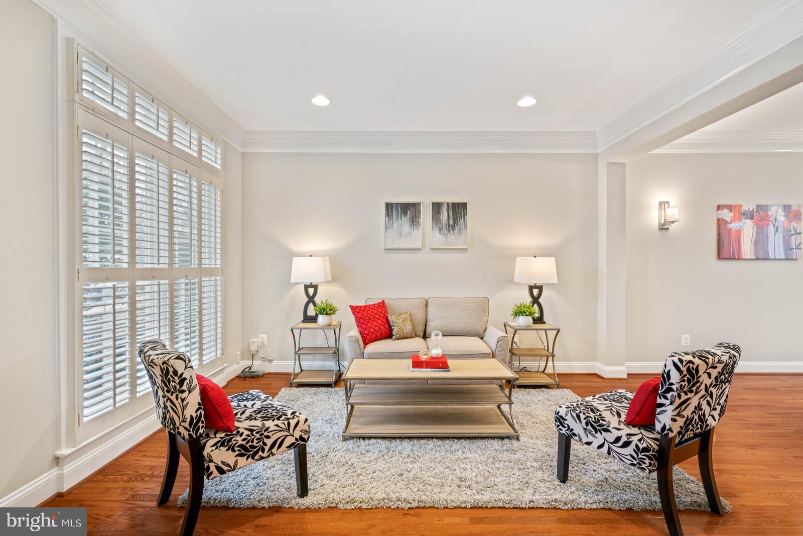 MCLEAN VILLAGE - Residential