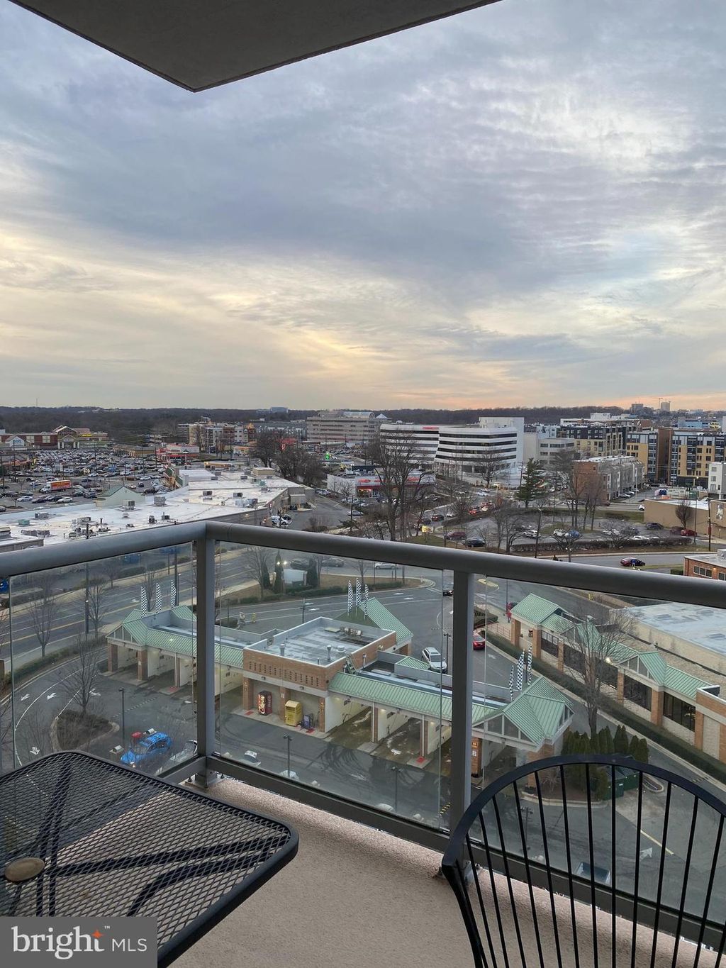 Photo of 5750 Bou Avenue #1014, ROCKVILLE, MD 20852 (MLS # MDMC2203914)