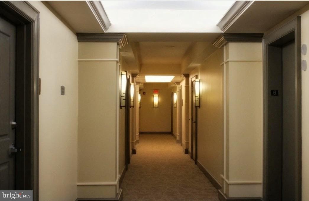 777 7TH NW 424