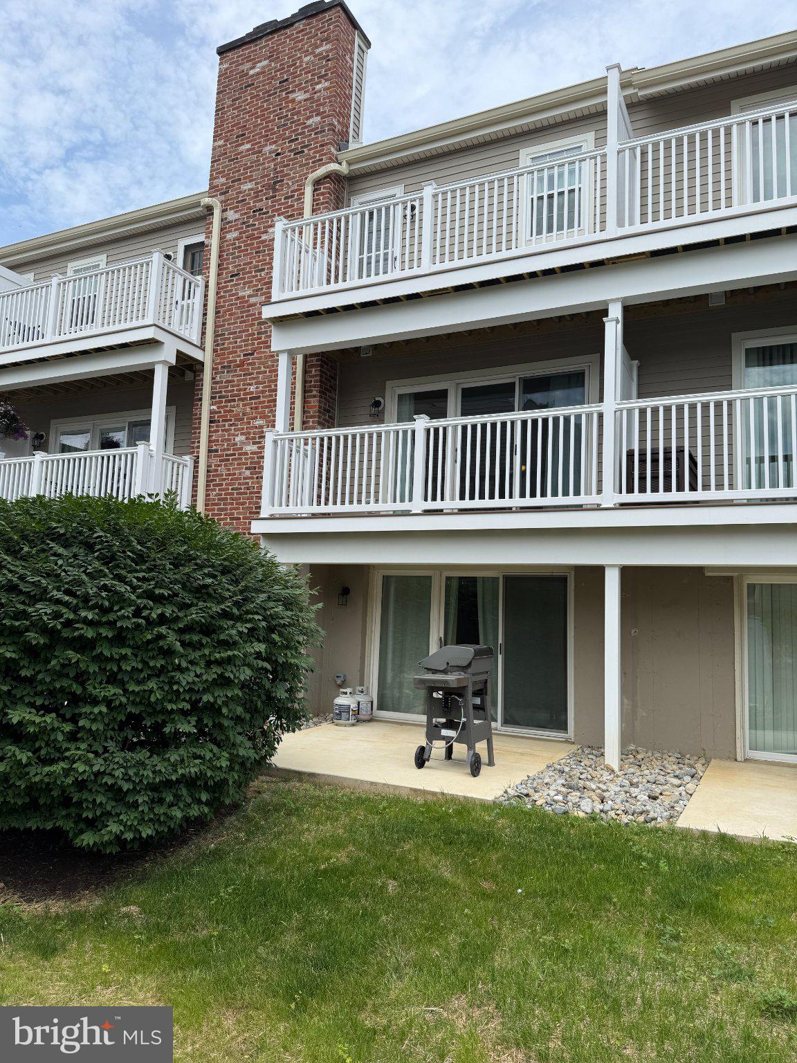 703 CHESWOLD COURT 703