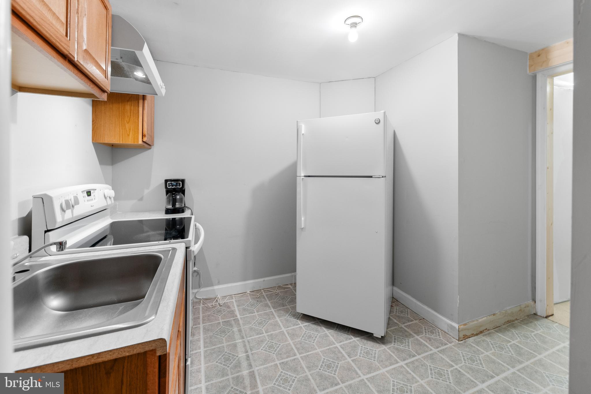 INDIAN CREEK VILLAGE - Residential